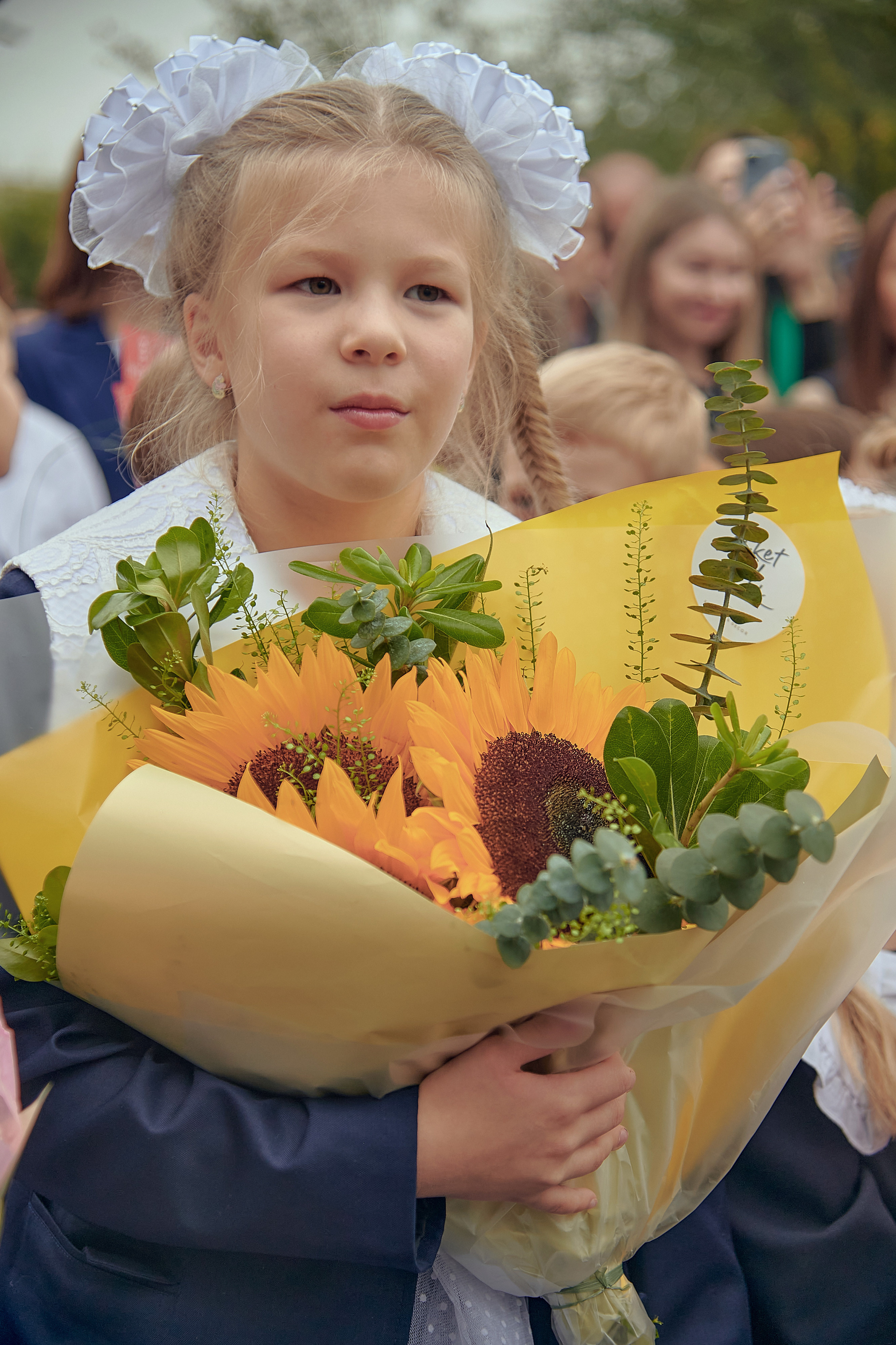 Портфолио репортажной фотосъёмки: 1 сентября в школе № 149. Фотограф Яковлев Роман — Красноярск