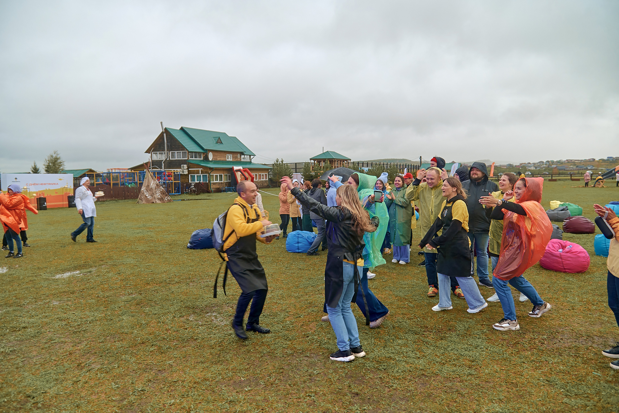 Портфолио репортажной фотосъёмки: "Роснефть" День нефтяника. Фотограф Яковлев Роман — Красноярск