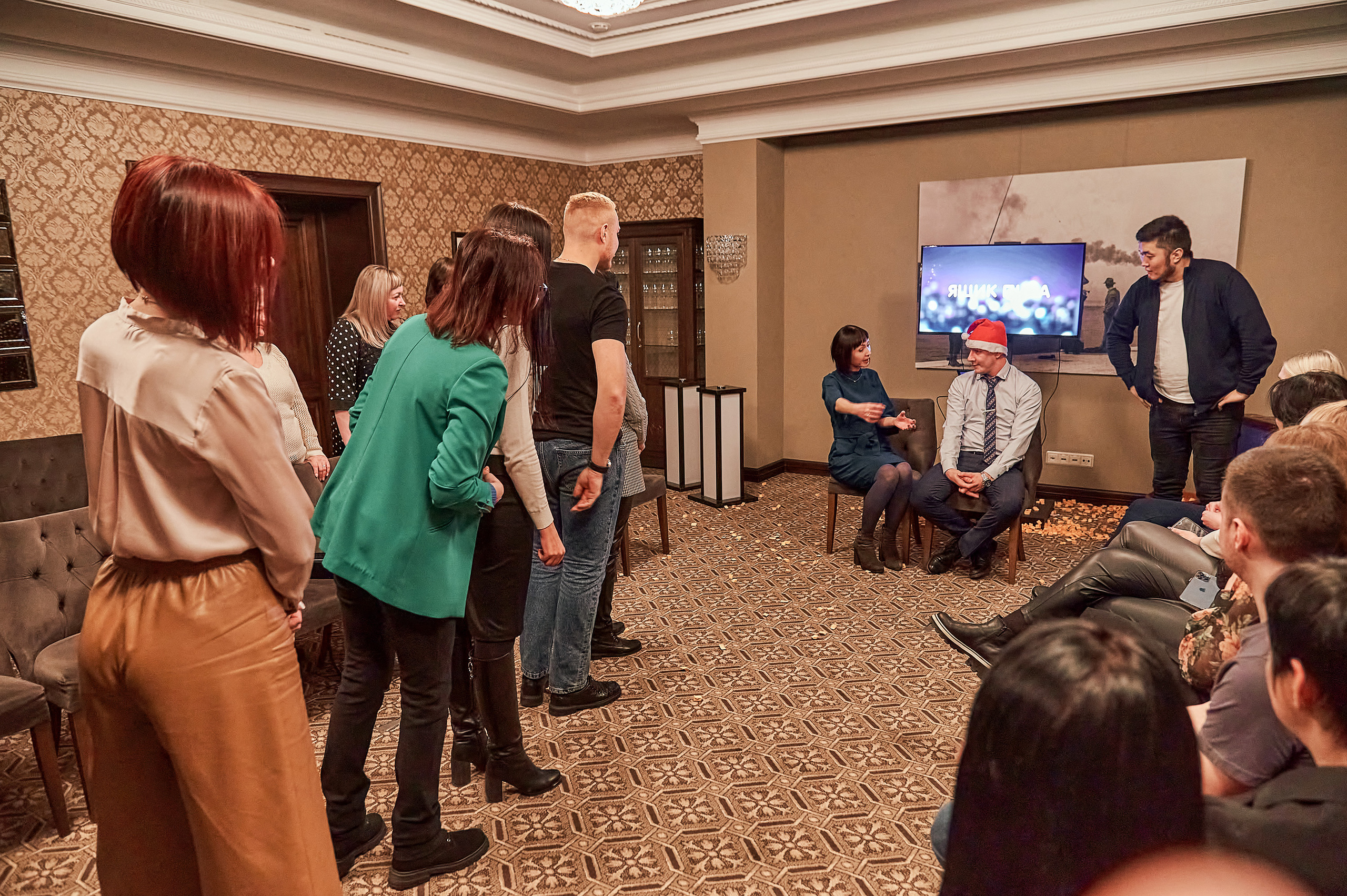 Портфолио репортажной фотосъёмки: "Сбербанк" Новый год. Фотограф Яковлев Роман — Красноярск