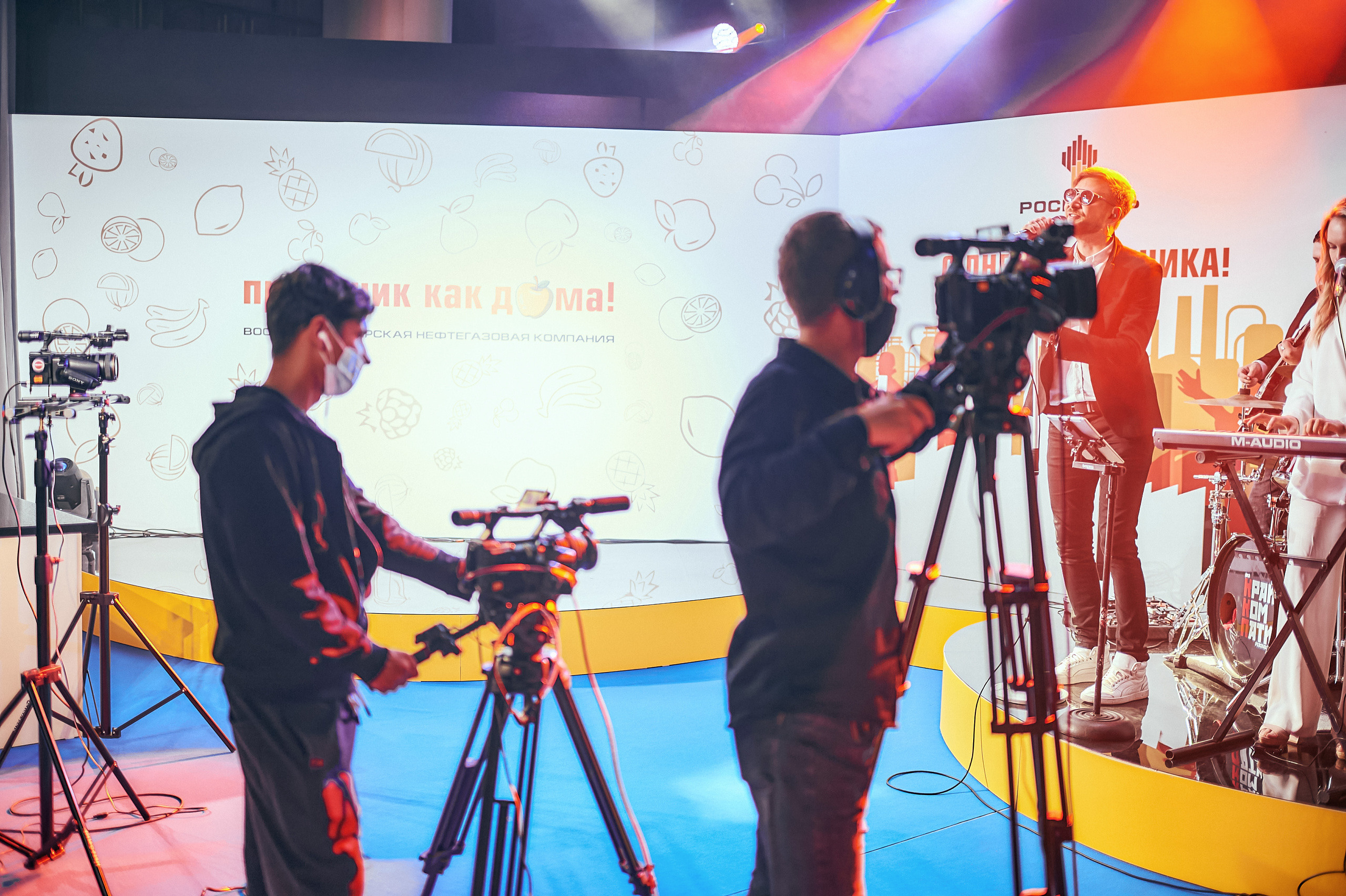 Портфолио репортажной фотосъёмки: "Роснефть" съёмка шоу для «День нефтяника». Фотограф Яковлев Роман — Красноярск
