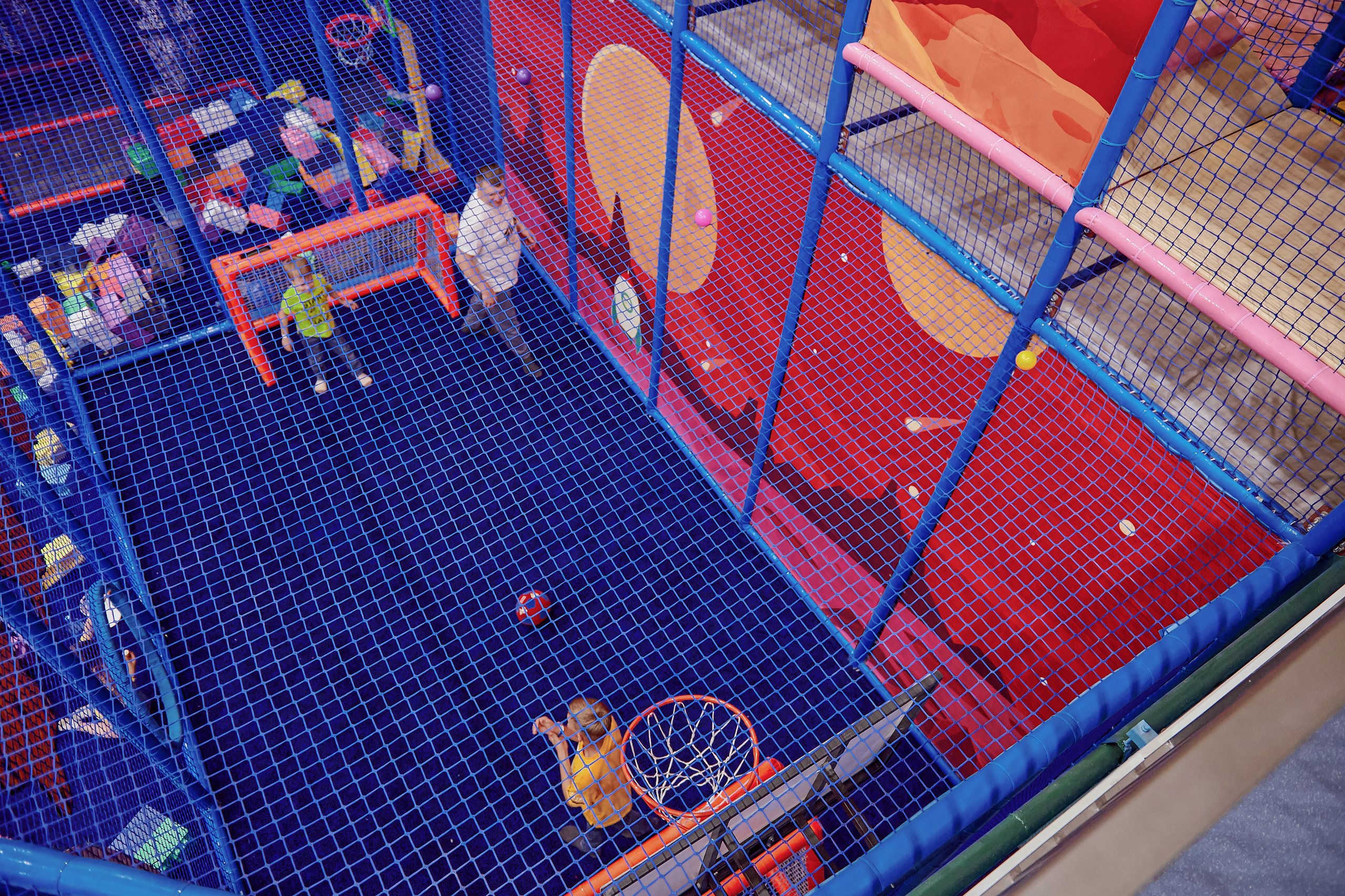 Портфолио репортажной фотосъёмки: Открытие "Vanana park". Фотограф Яковлев Роман — Красноярск