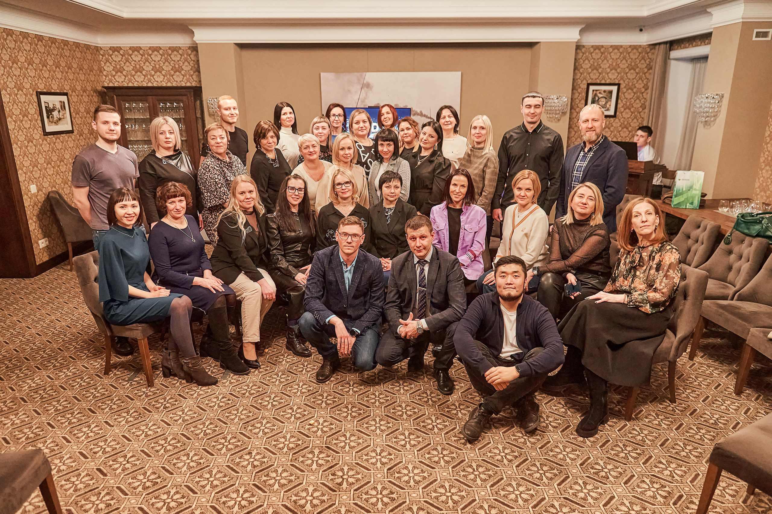 Портфолио репортажной фотосъёмки: "Сбербанк" Новый год. Фотограф Яковлев Роман — Красноярск