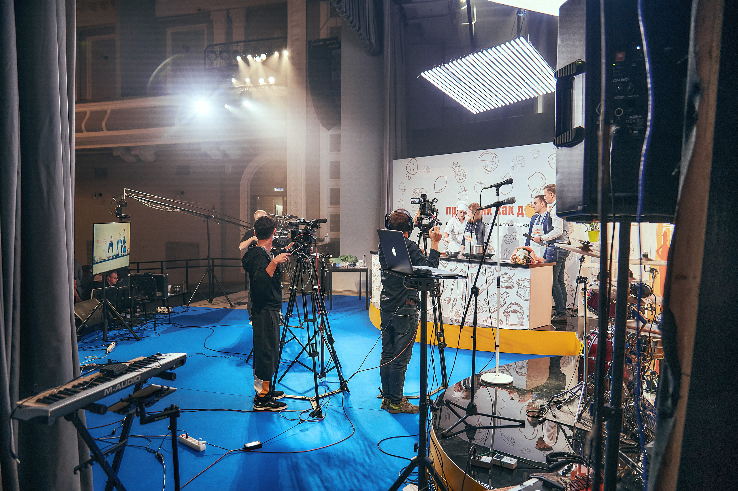 Портфолио репортажной фотосъёмки: "Роснефть" съёмка шоу для «День нефтяника». Фотограф Яковлев Роман — Красноярск