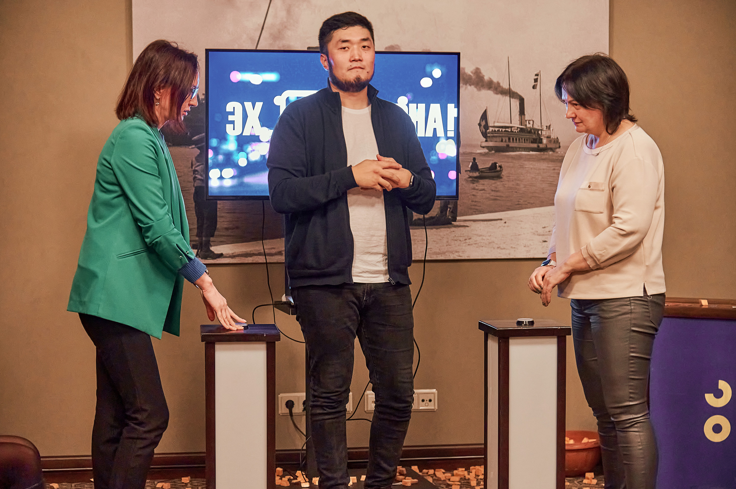 Портфолио репортажной фотосъёмки: "Сбербанк" Новый год. Фотограф Яковлев Роман — Красноярск