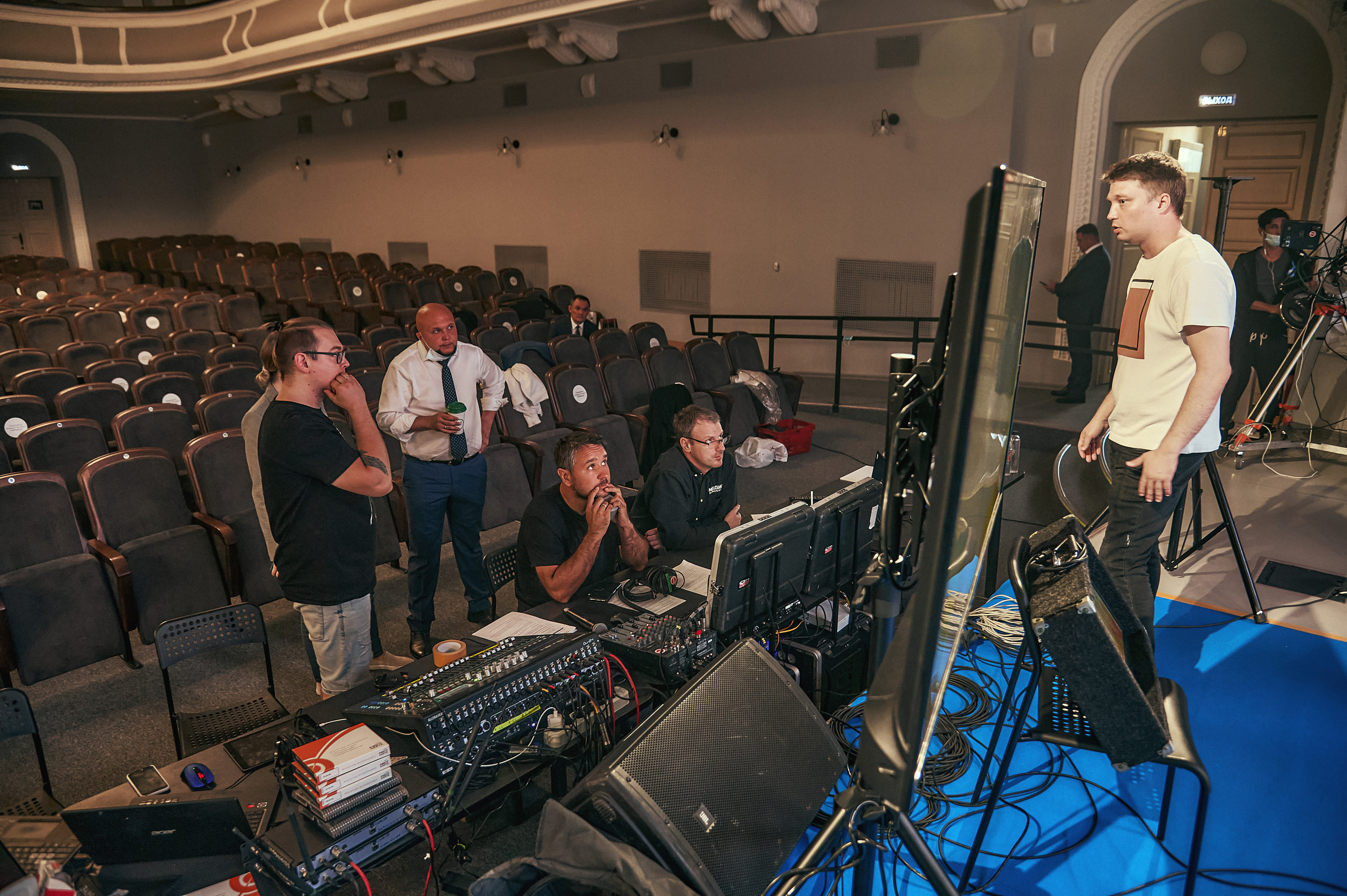 Портфолио репортажной фотосъёмки: "Роснефть" съёмка шоу для «День нефтяника». Фотограф Яковлев Роман — Красноярск