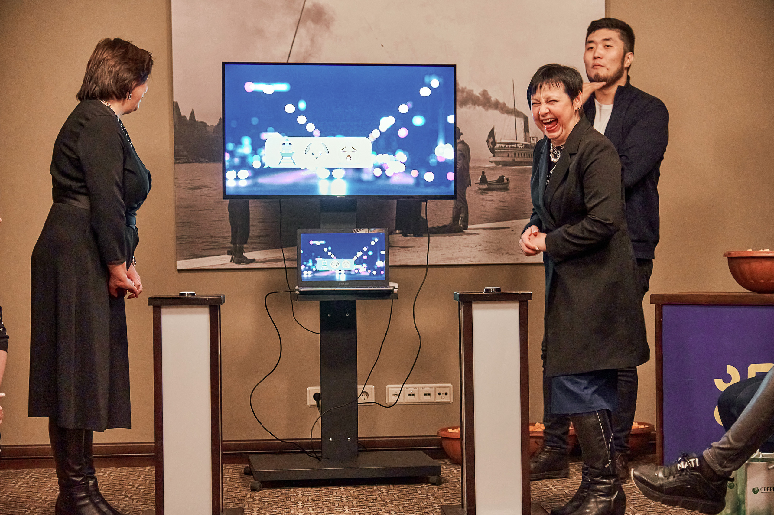 Портфолио репортажной фотосъёмки: "Сбербанк" Новый год. Фотограф Яковлев Роман — Красноярск