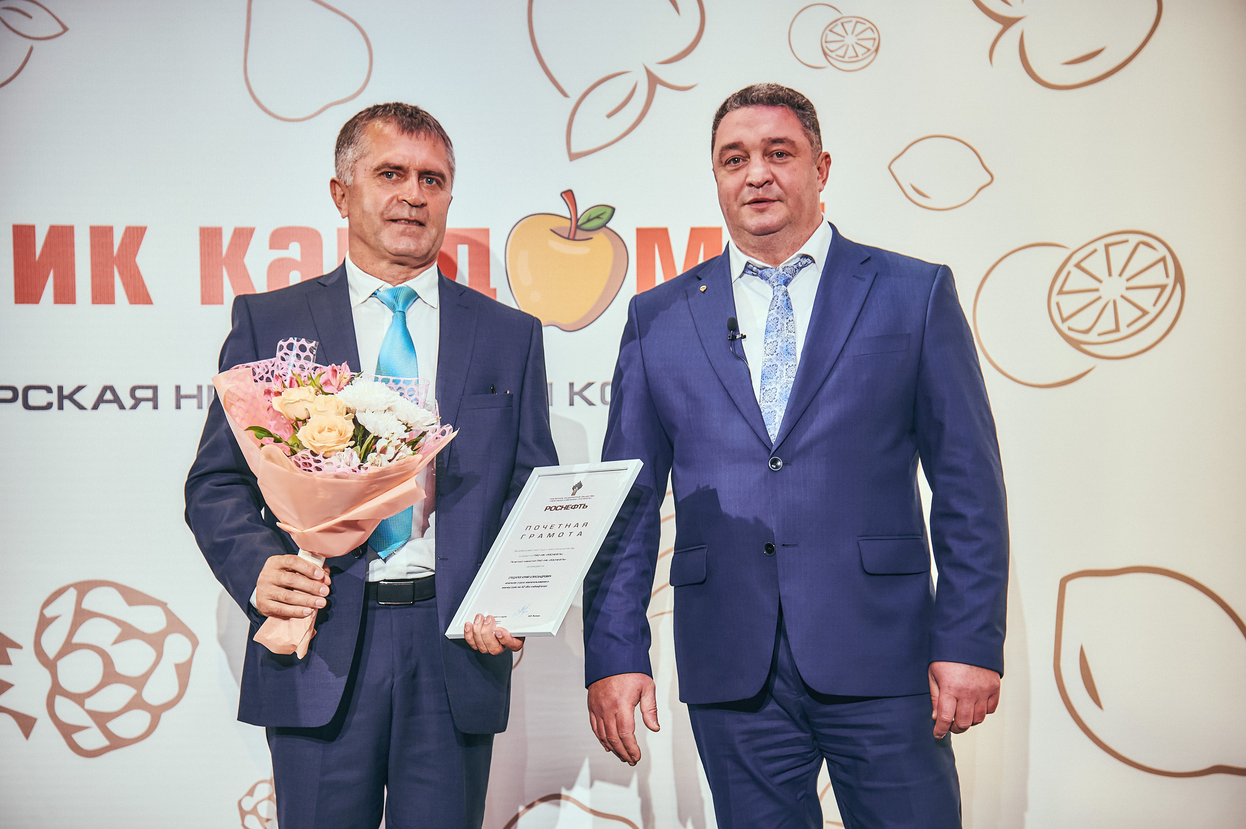 Портфолио репортажной фотосъёмки: "Роснефть" съёмка шоу для «День нефтяника». Фотограф Яковлев Роман — Красноярск