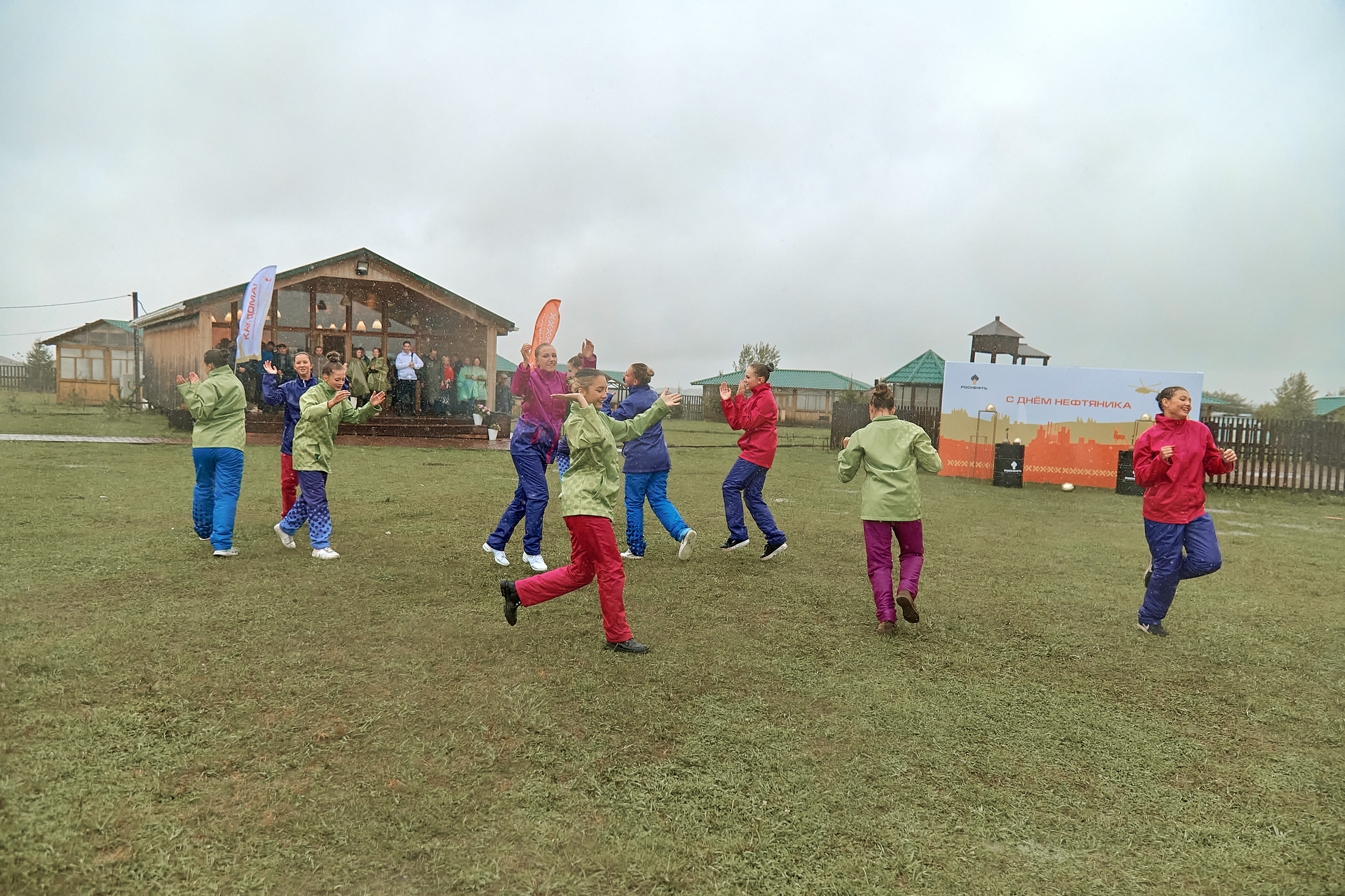 Портфолио репортажной фотосъёмки: "Роснефть" День нефтяника. Фотограф Яковлев Роман — Красноярск