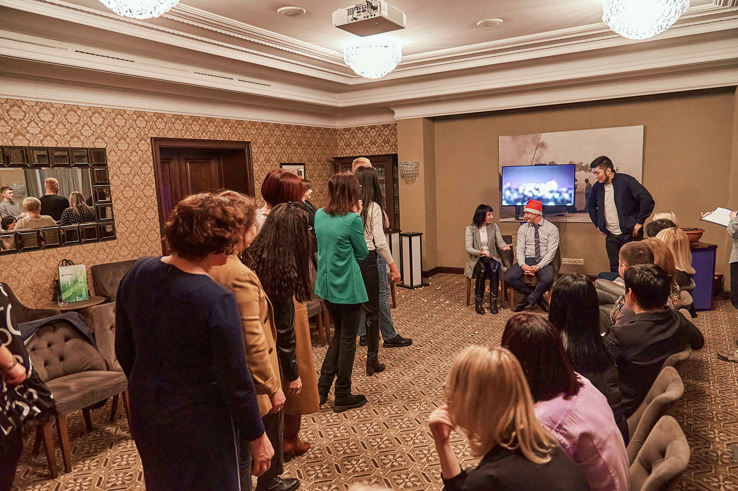 Портфолио репортажной фотосъёмки: "Сбербанк" Новый год. Фотограф Яковлев Роман — Красноярск