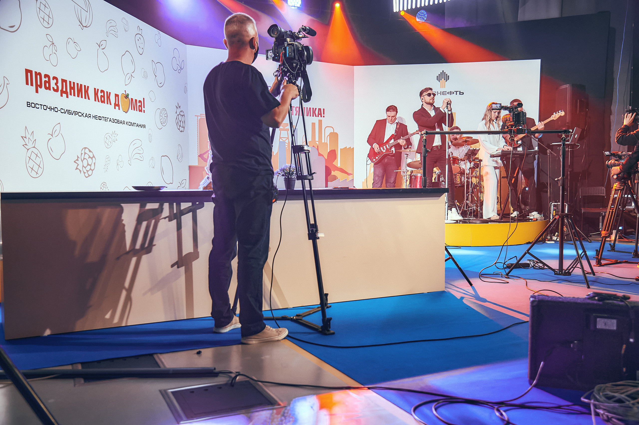 Портфолио репортажной фотосъёмки: "Роснефть" съёмка шоу для «День нефтяника». Фотограф Яковлев Роман — Красноярск