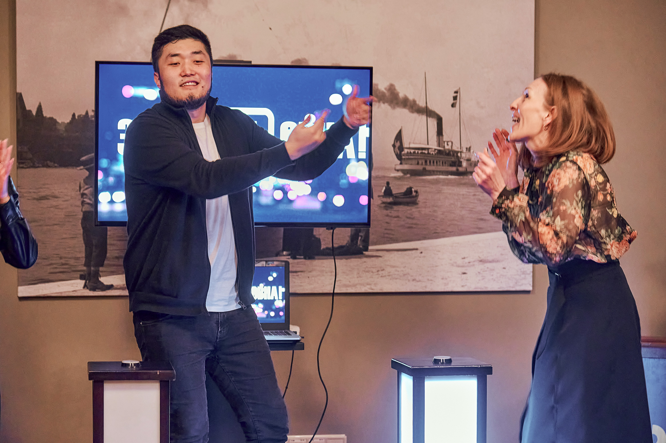 Портфолио репортажной фотосъёмки: "Сбербанк" Новый год. Фотограф Яковлев Роман — Красноярск