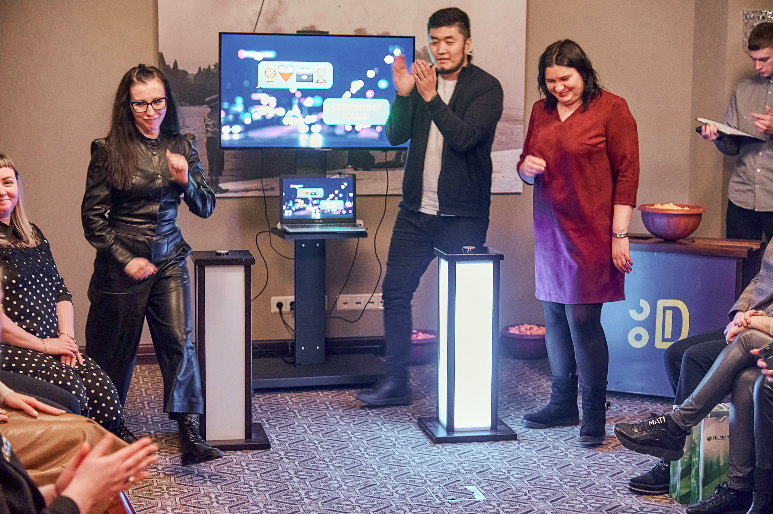 Портфолио репортажной фотосъёмки: "Сбербанк" Новый год. Фотограф Яковлев Роман — Красноярск