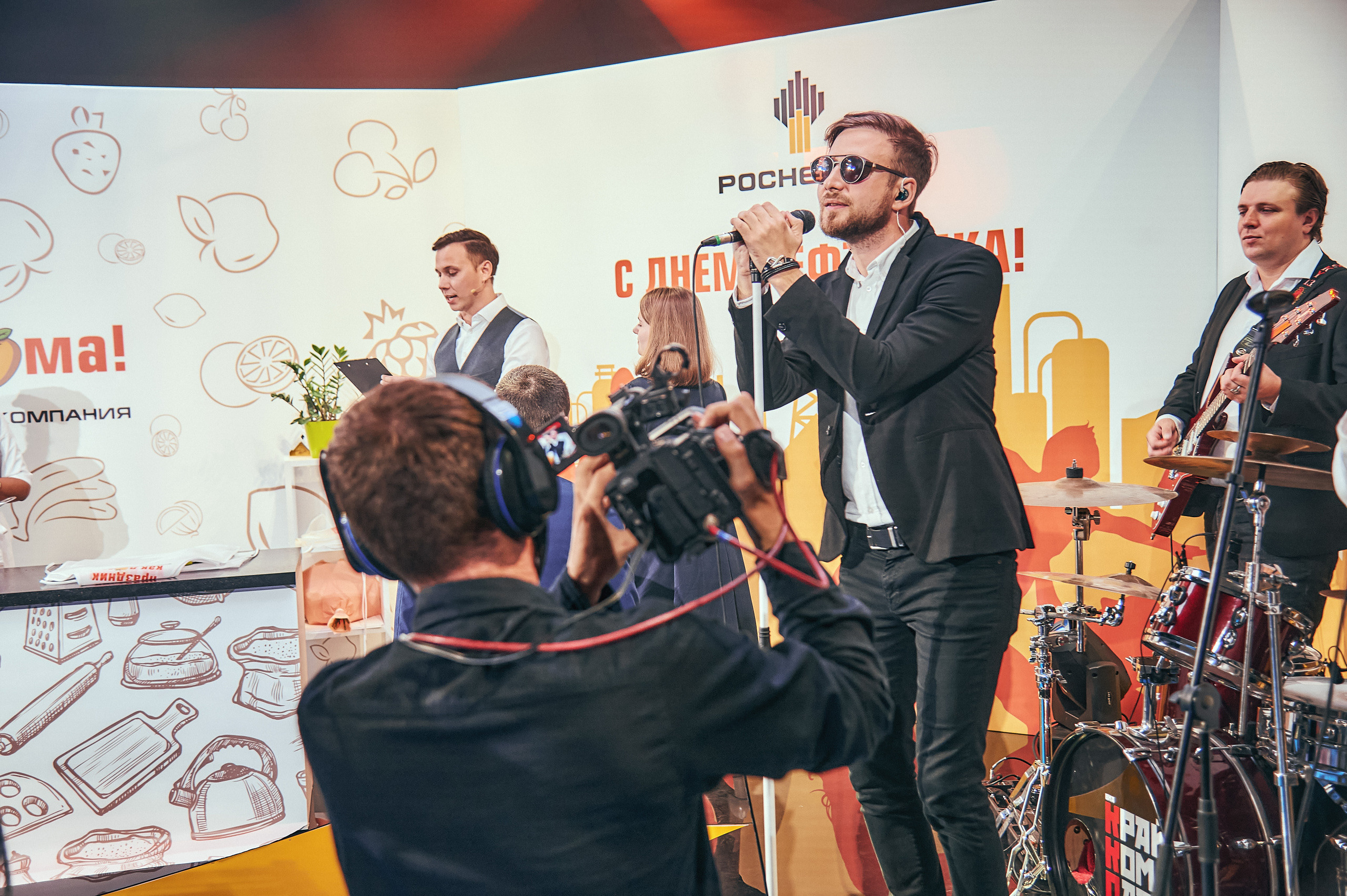 Портфолио репортажной фотосъёмки: "Роснефть" съёмка шоу для «День нефтяника». Фотограф Яковлев Роман — Красноярск