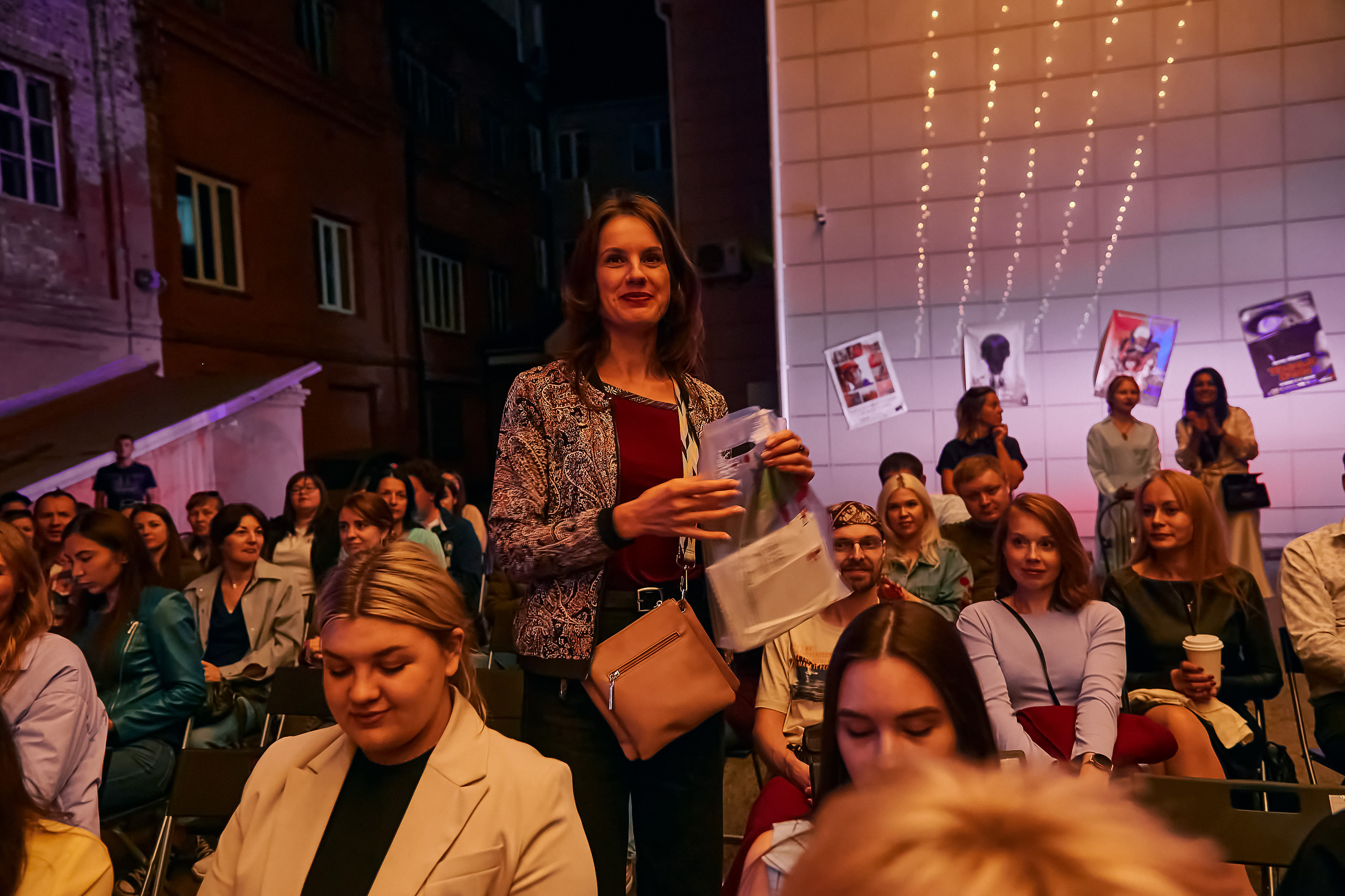 Портфолио репортажной фотосъёмки: Кинодворик "Дом кино" Красноярск. Фотограф Яковлев Роман — Красноярск