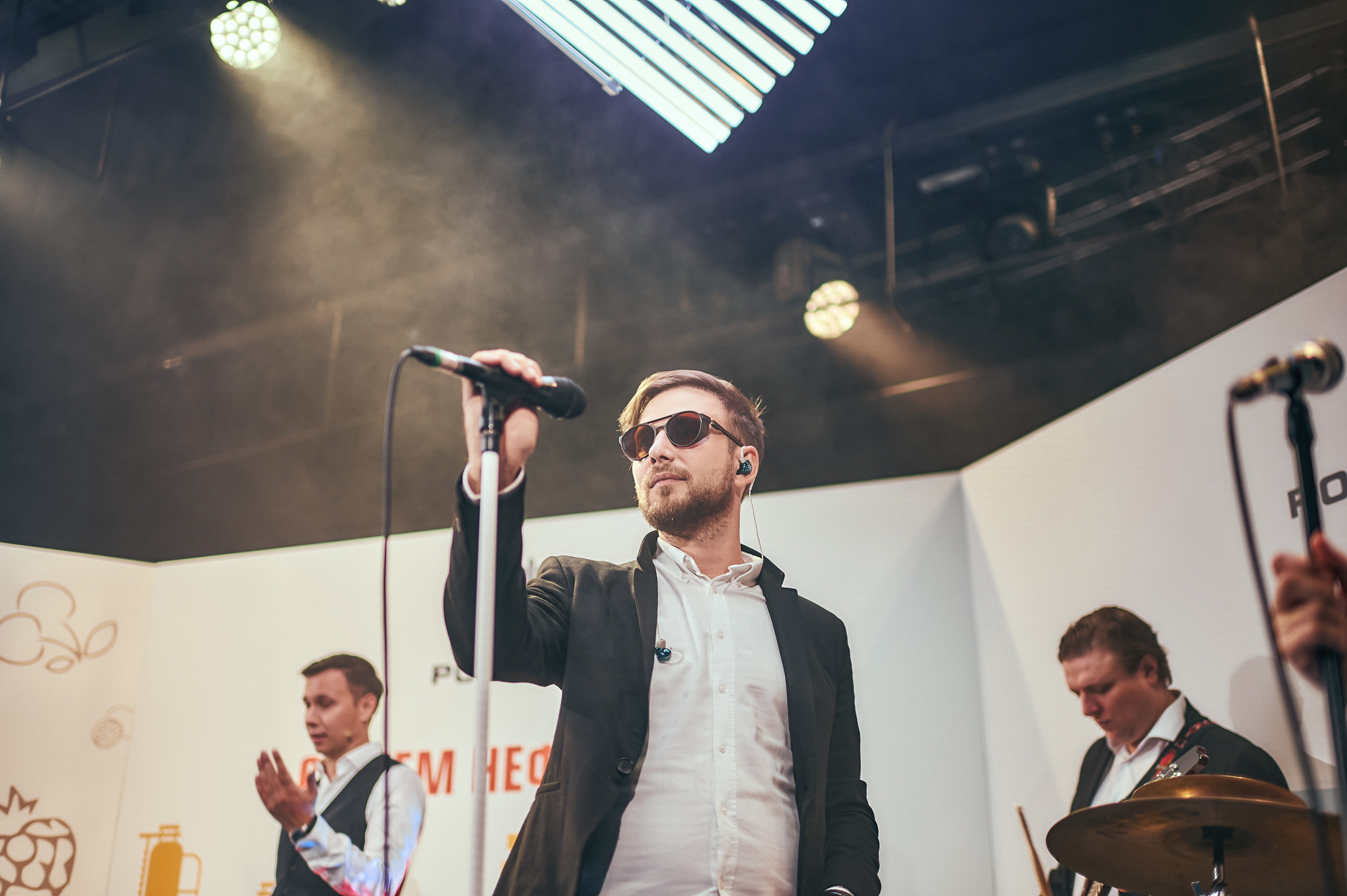 Портфолио репортажной фотосъёмки: "Роснефть" съёмка шоу для «День нефтяника». Фотограф Яковлев Роман — Красноярск