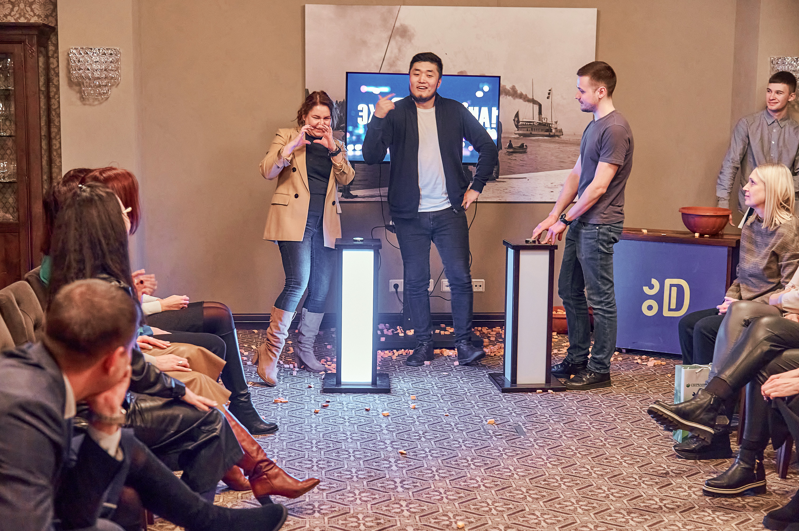 Портфолио репортажной фотосъёмки: "Сбербанк" Новый год. Фотограф Яковлев Роман — Красноярск