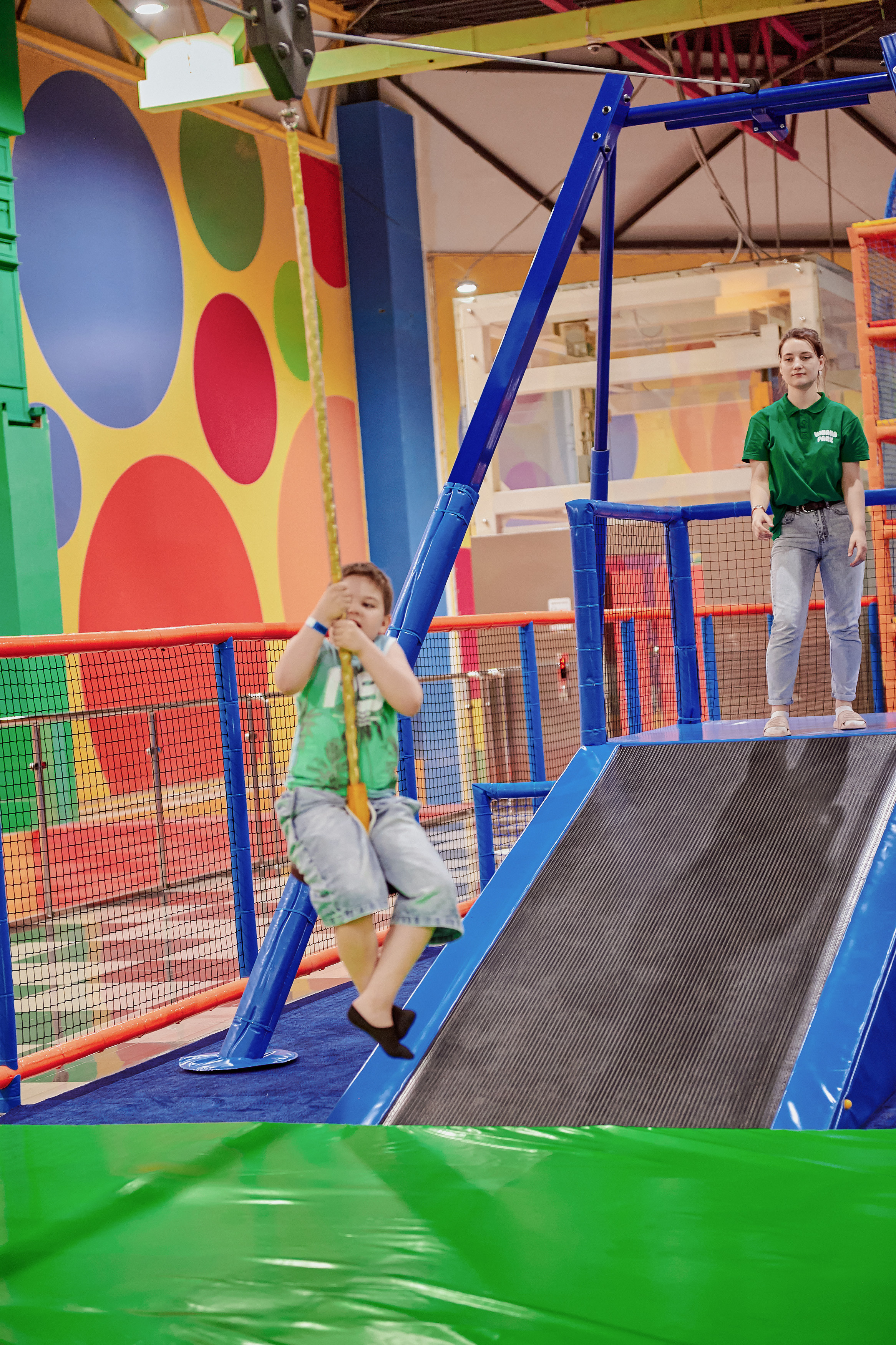 Портфолио репортажной фотосъёмки: Открытие "Vanana park". Фотограф Яковлев Роман — Красноярск