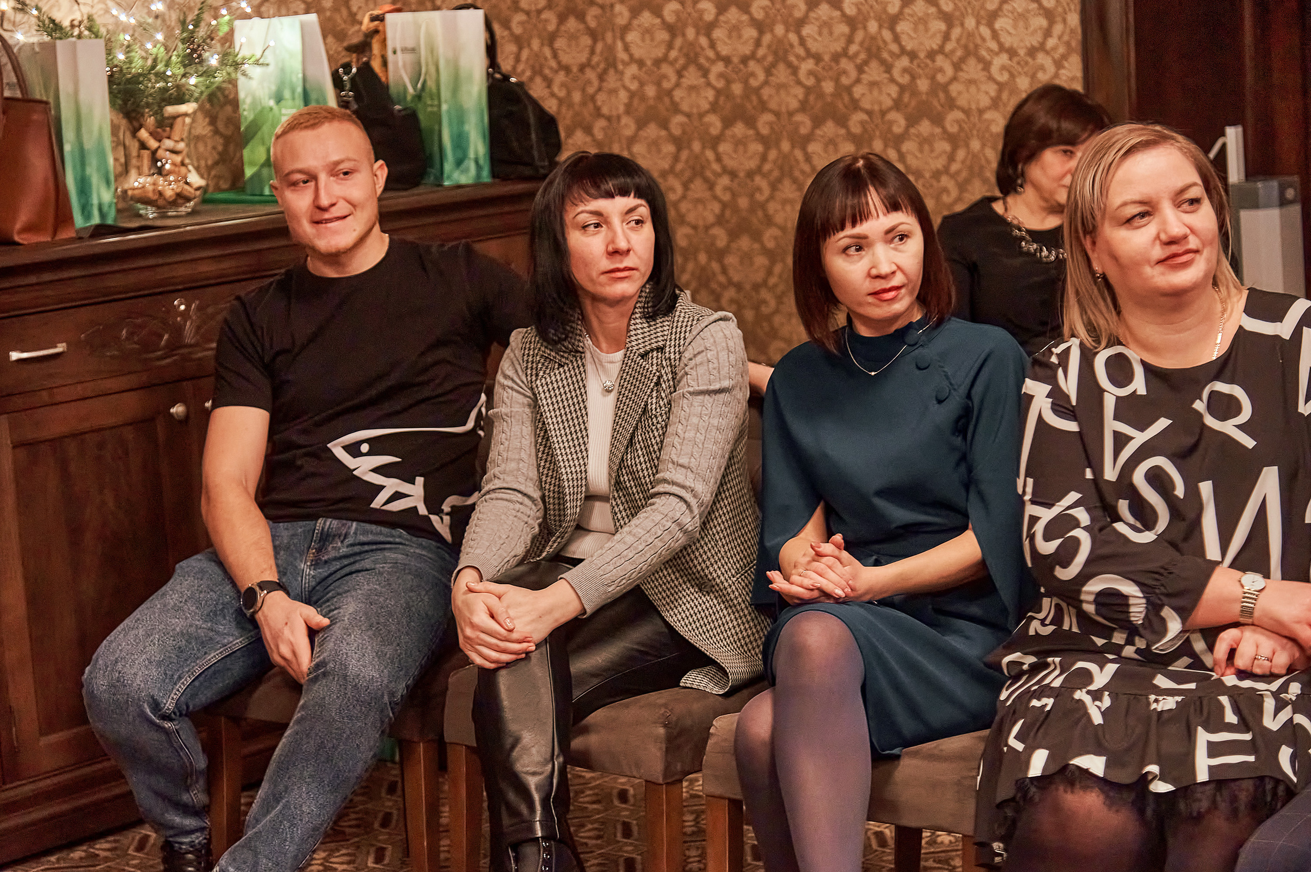 Портфолио репортажной фотосъёмки: "Сбербанк" Новый год. Фотограф Яковлев Роман — Красноярск