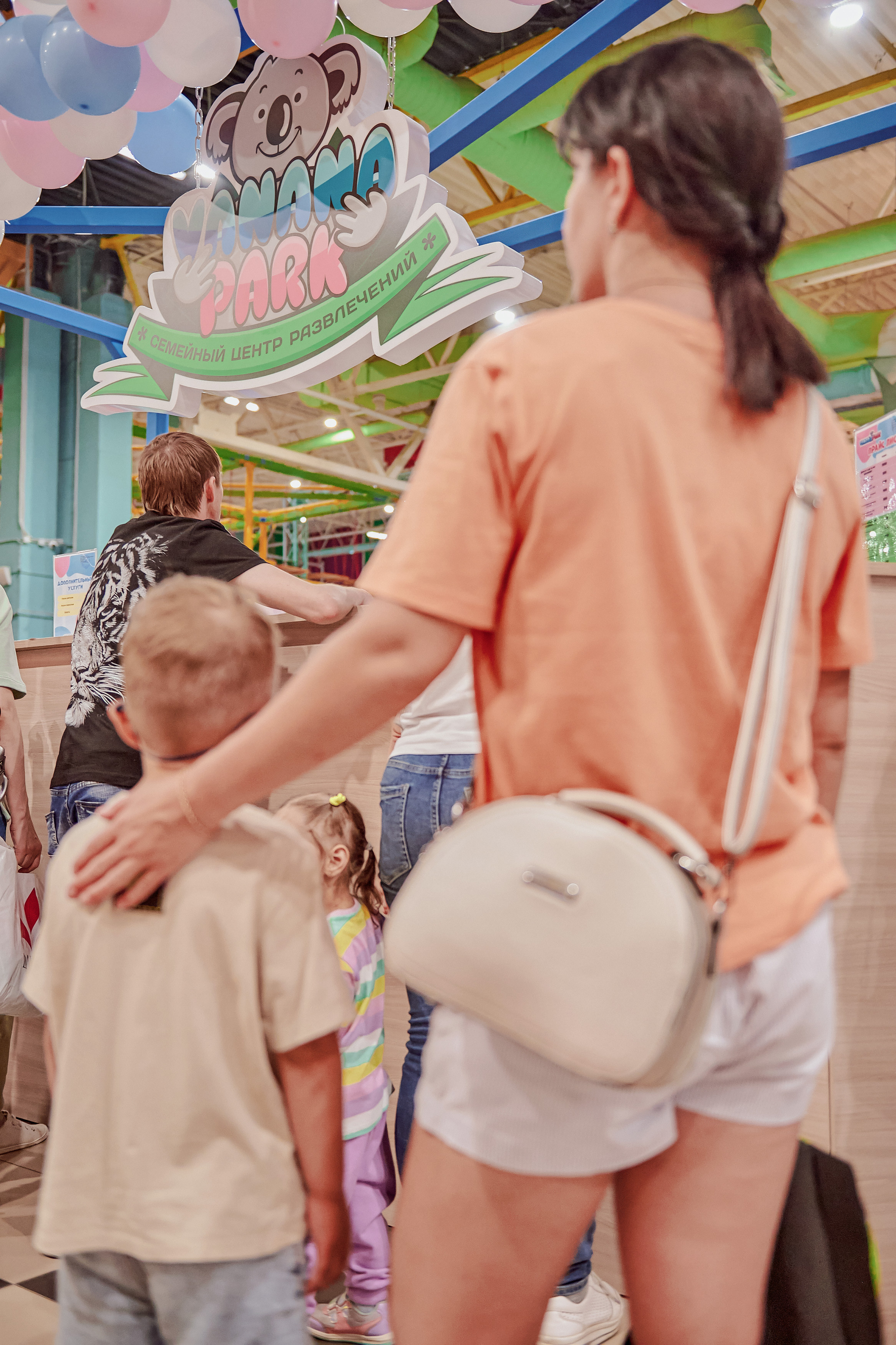 Портфолио репортажной фотосъёмки: Открытие "Vanana park". Фотограф Яковлев Роман — Красноярск