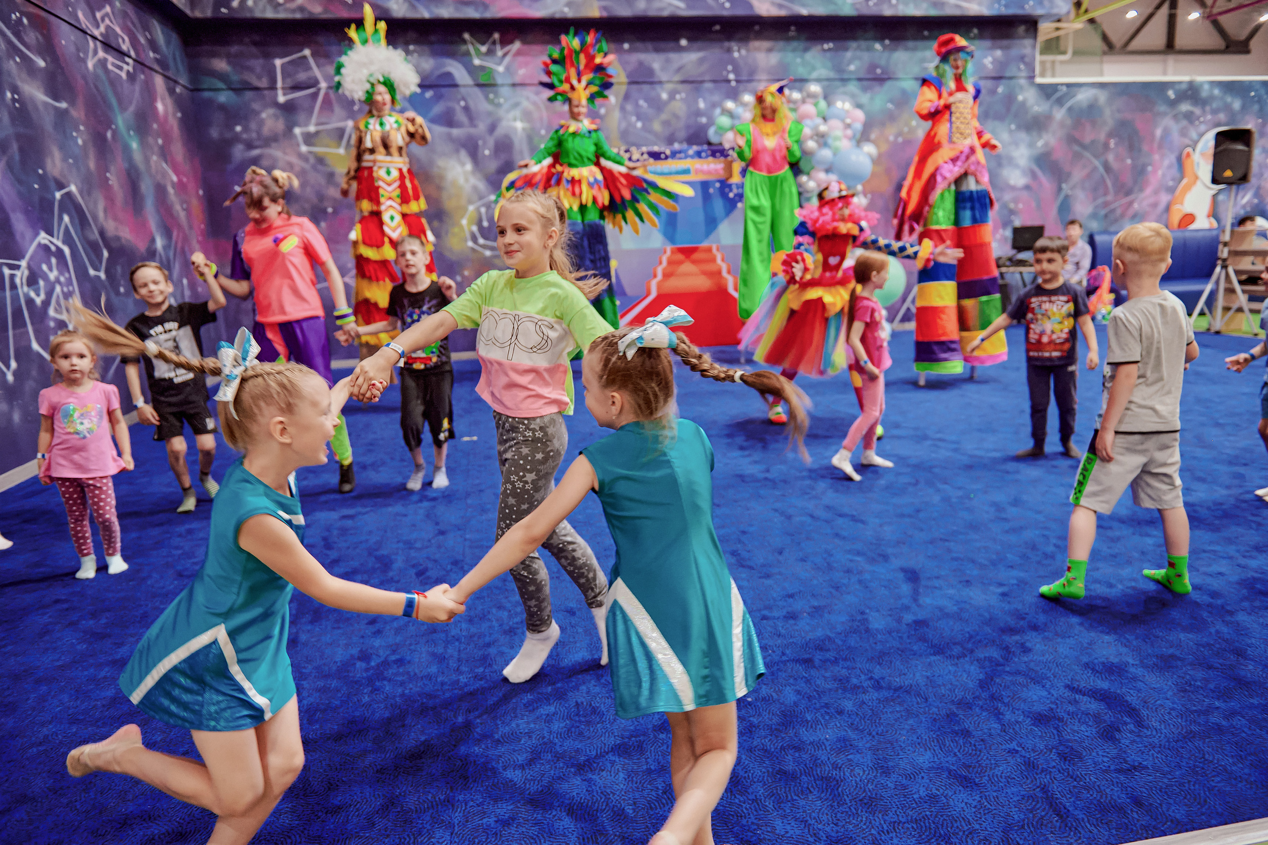 Портфолио репортажной фотосъёмки: Открытие "Vanana park". Фотограф Яковлев Роман — Красноярск