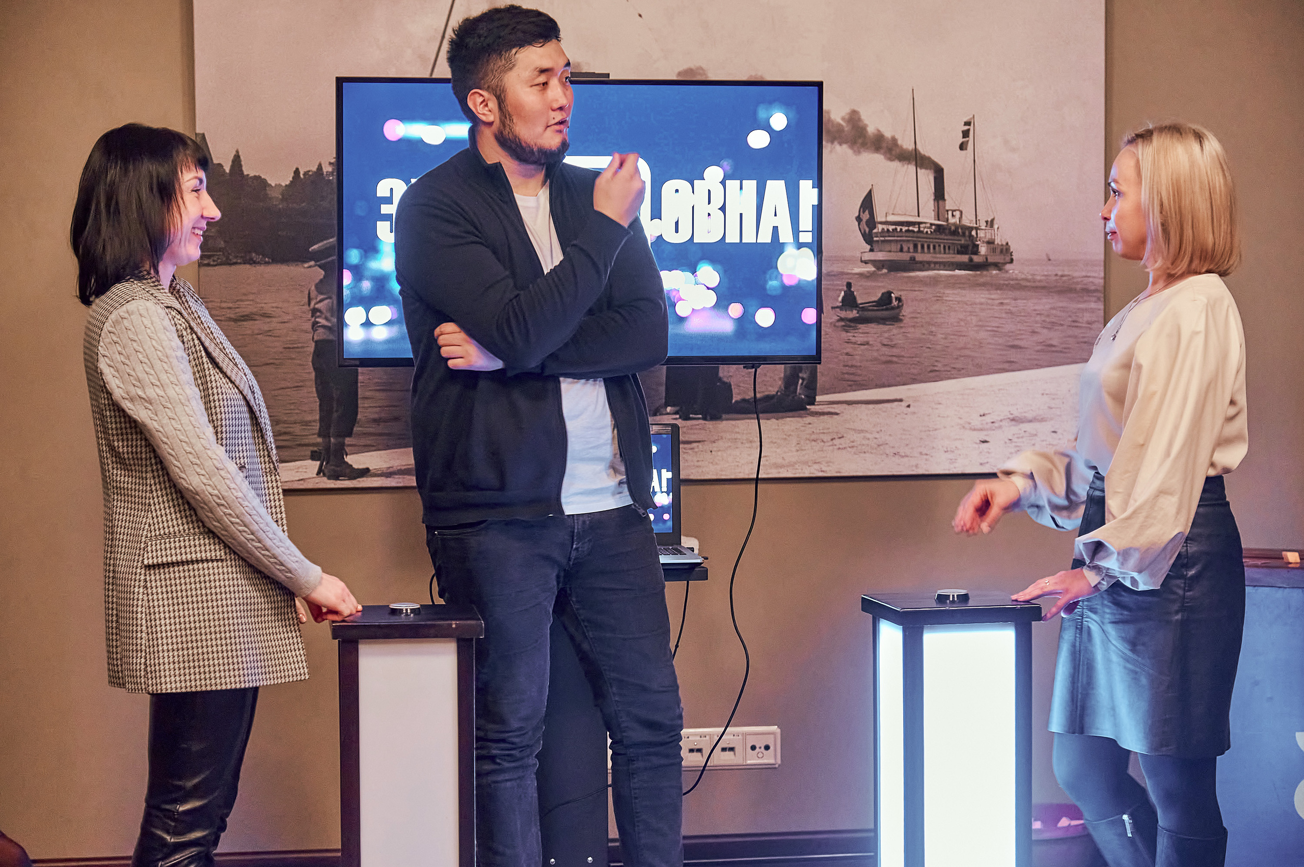 Портфолио репортажной фотосъёмки: "Сбербанк" Новый год. Фотограф Яковлев Роман — Красноярск