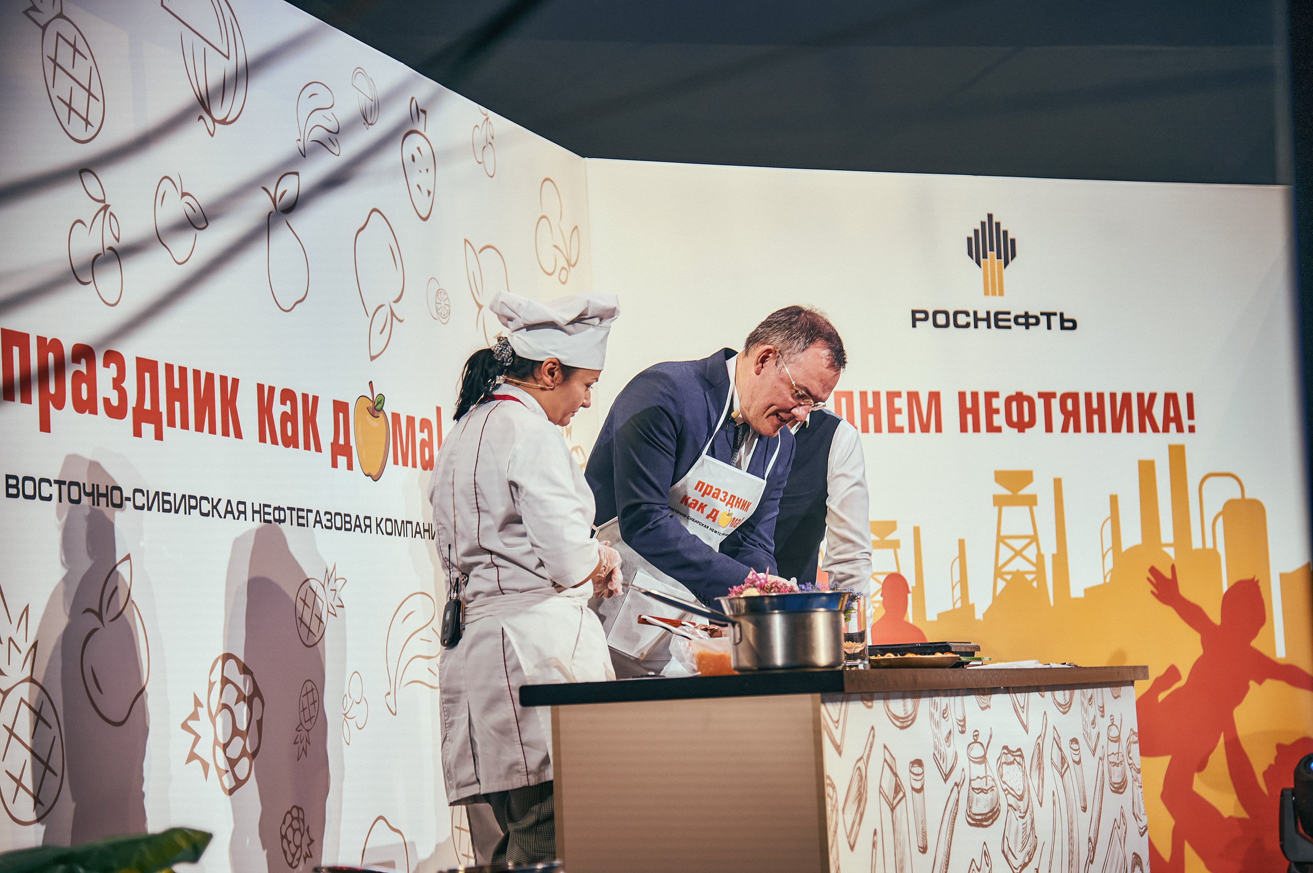 Портфолио репортажной фотосъёмки: "Роснефть" съёмка шоу для «День нефтяника». Фотограф Яковлев Роман — Красноярск