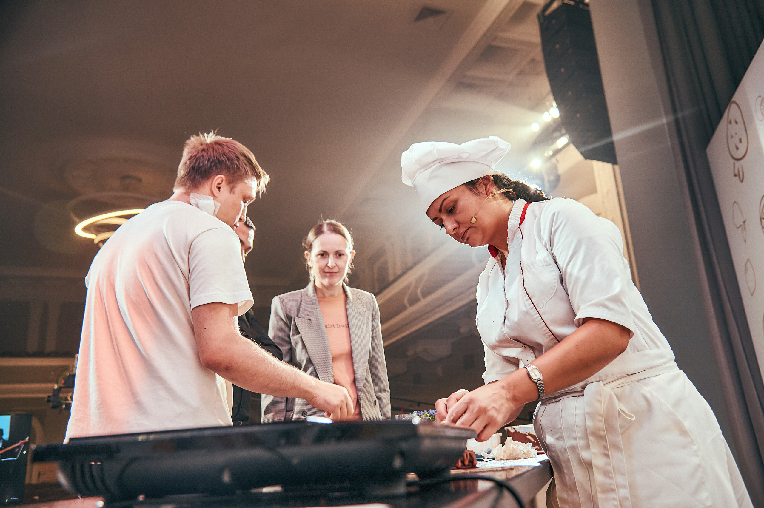 Портфолио репортажной фотосъёмки: "Роснефть" съёмка шоу для «День нефтяника». Фотограф Яковлев Роман — Красноярск