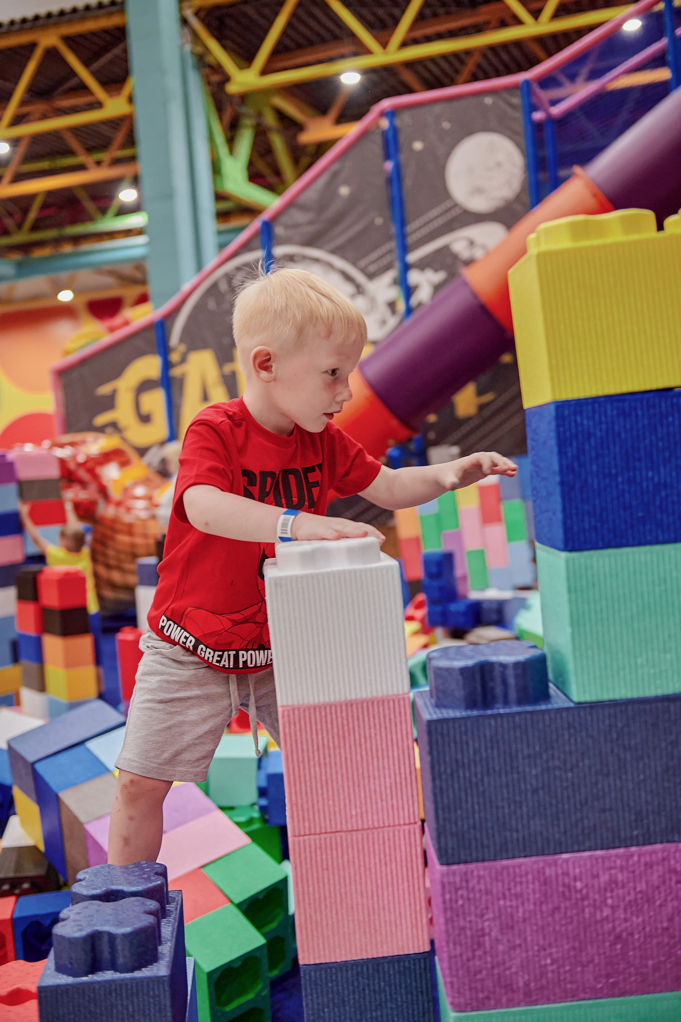 Портфолио репортажной фотосъёмки: Открытие "Vanana park". Фотограф Яковлев Роман — Красноярск