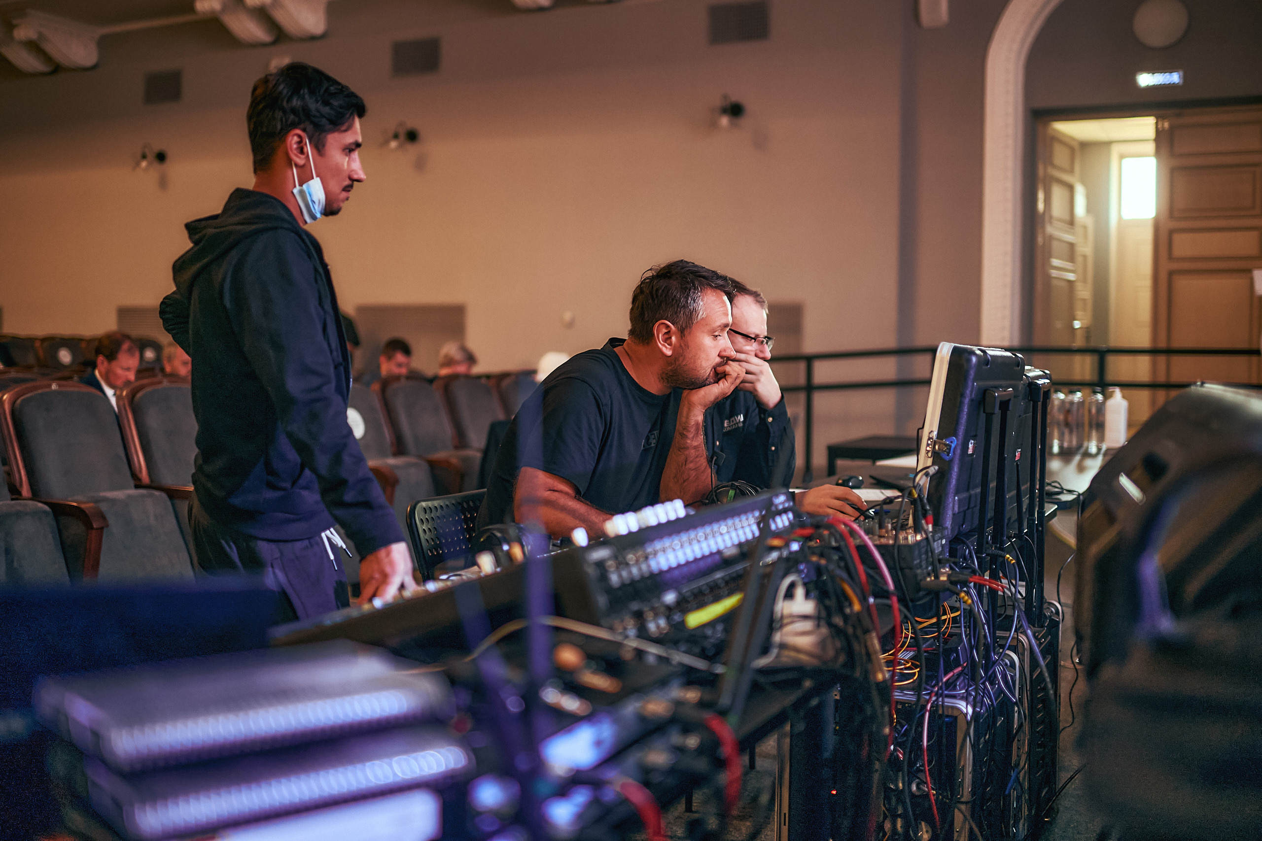 Портфолио репортажной фотосъёмки: "Роснефть" съёмка шоу для «День нефтяника». Фотограф Яковлев Роман — Красноярск