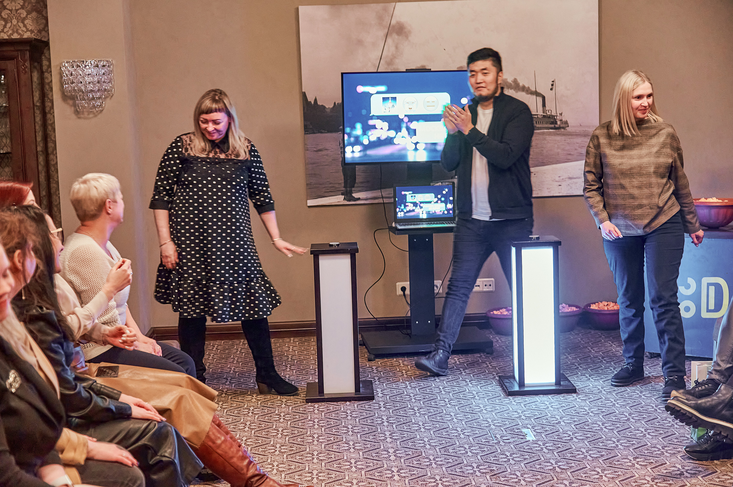 Портфолио репортажной фотосъёмки: "Сбербанк" Новый год. Фотограф Яковлев Роман — Красноярск