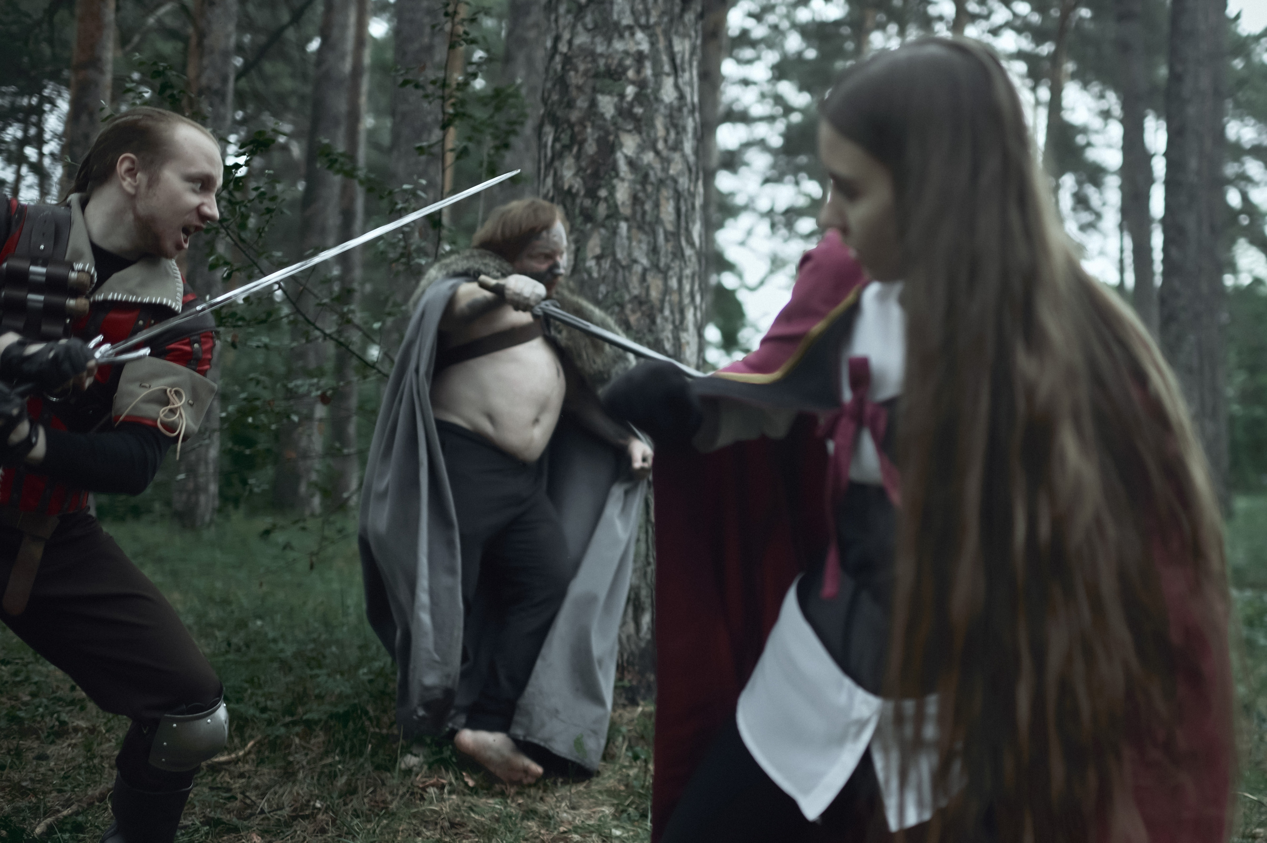 Каролина и Сергей — Предсвадебная съёмка в стиле «Ведьмак». Фотограф Яковлев Роман — Красноярск