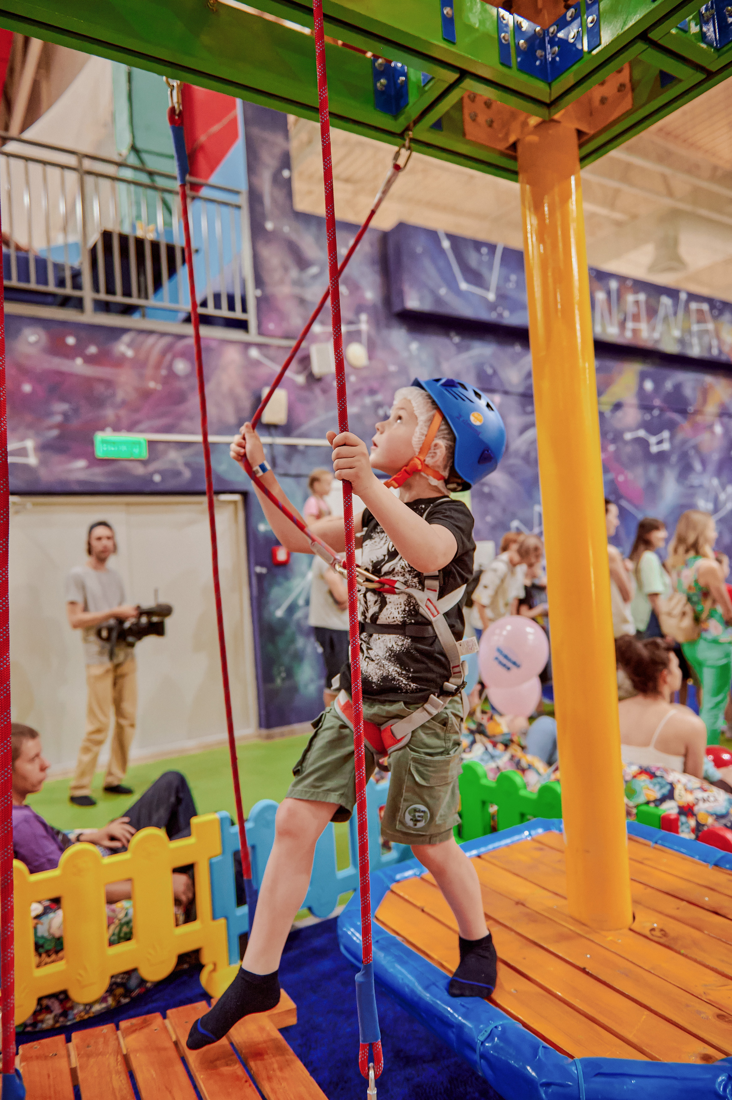 Портфолио репортажной фотосъёмки: Открытие "Vanana park". Фотограф Яковлев Роман — Красноярск