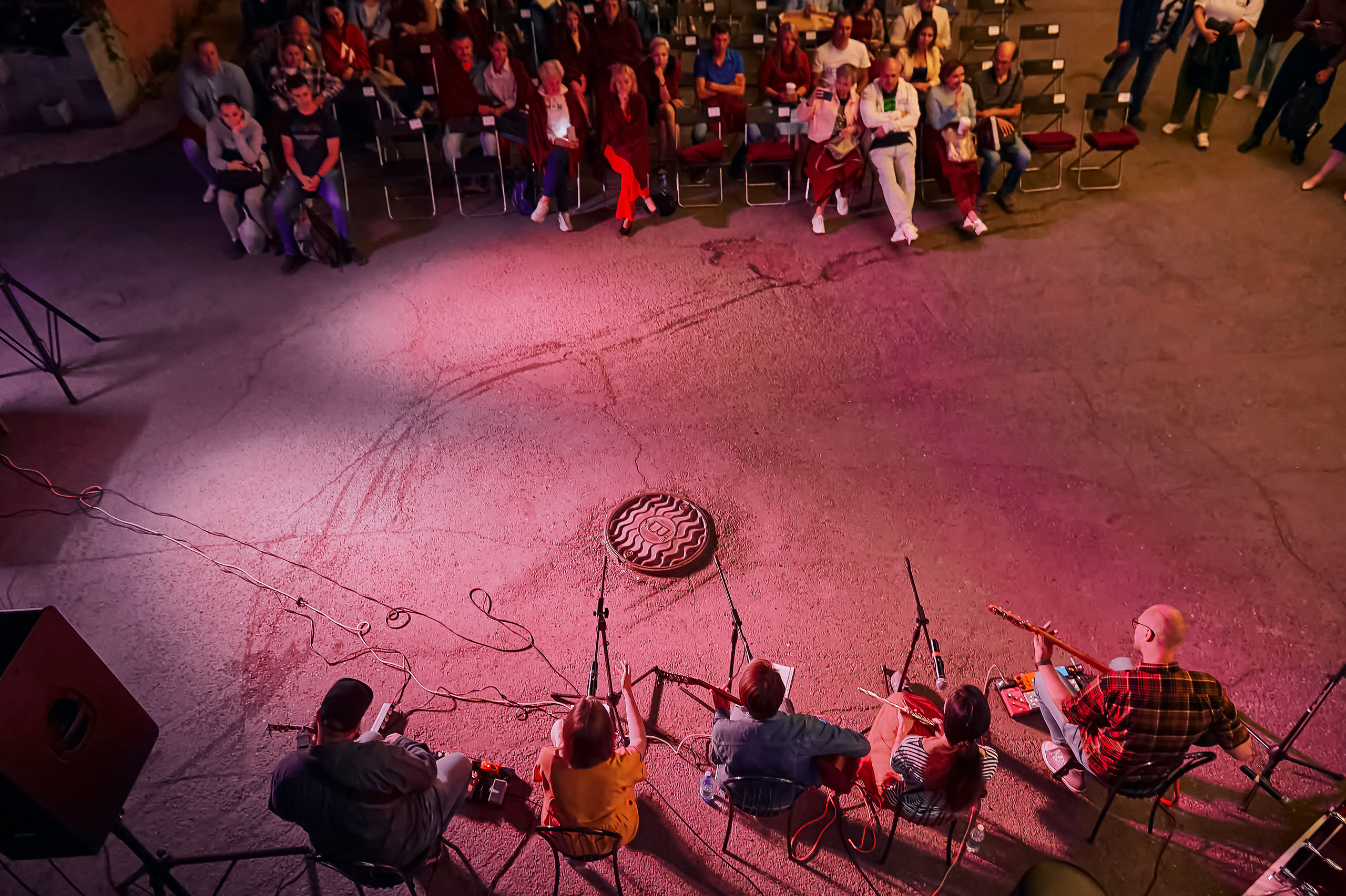 Портфолио репортажной фотосъёмки: Кинодворик "Дом кино" Красноярск. Фотограф Яковлев Роман — Красноярск