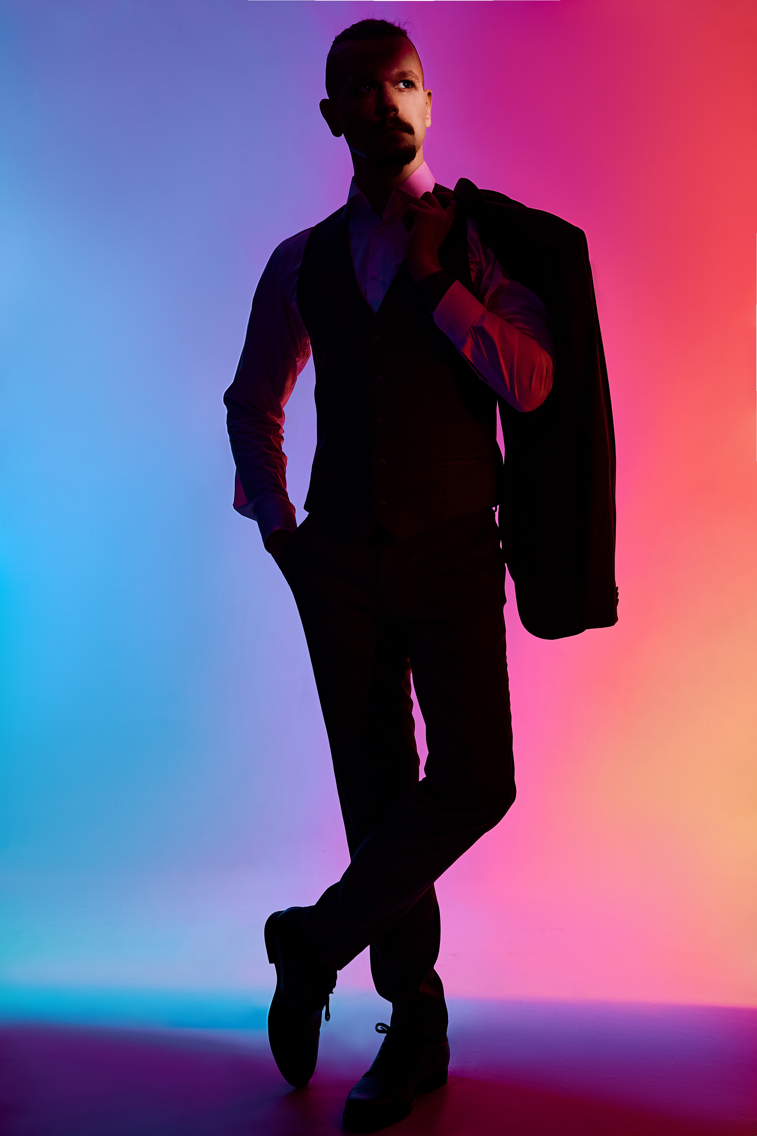 Антон и Екатерина — Предсвадебная съёмка. Фотограф Яковлев Роман — Красноярск