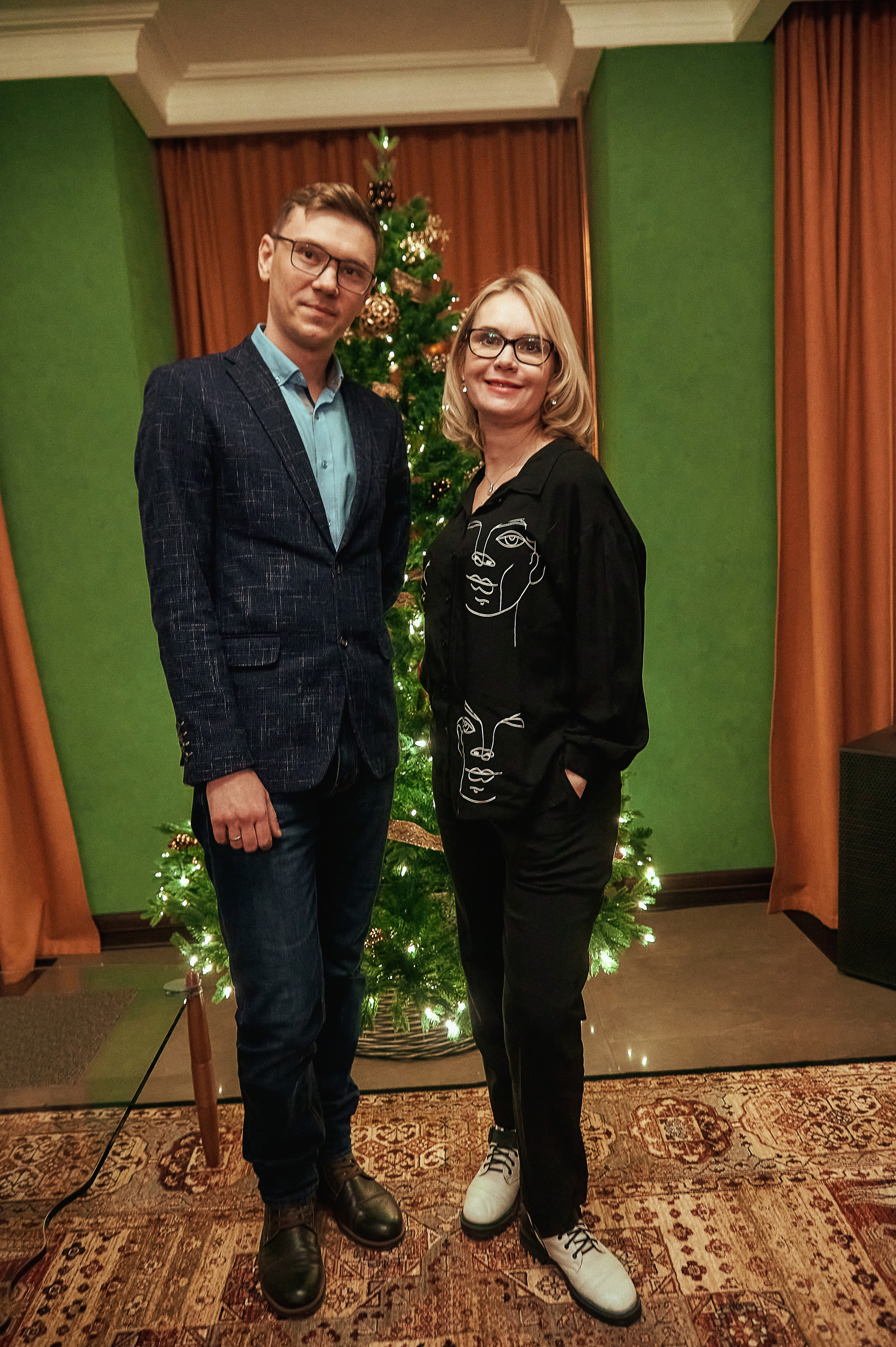 Портфолио репортажной фотосъёмки: "Сбербанк" Новый год. Фотограф Яковлев Роман — Красноярск