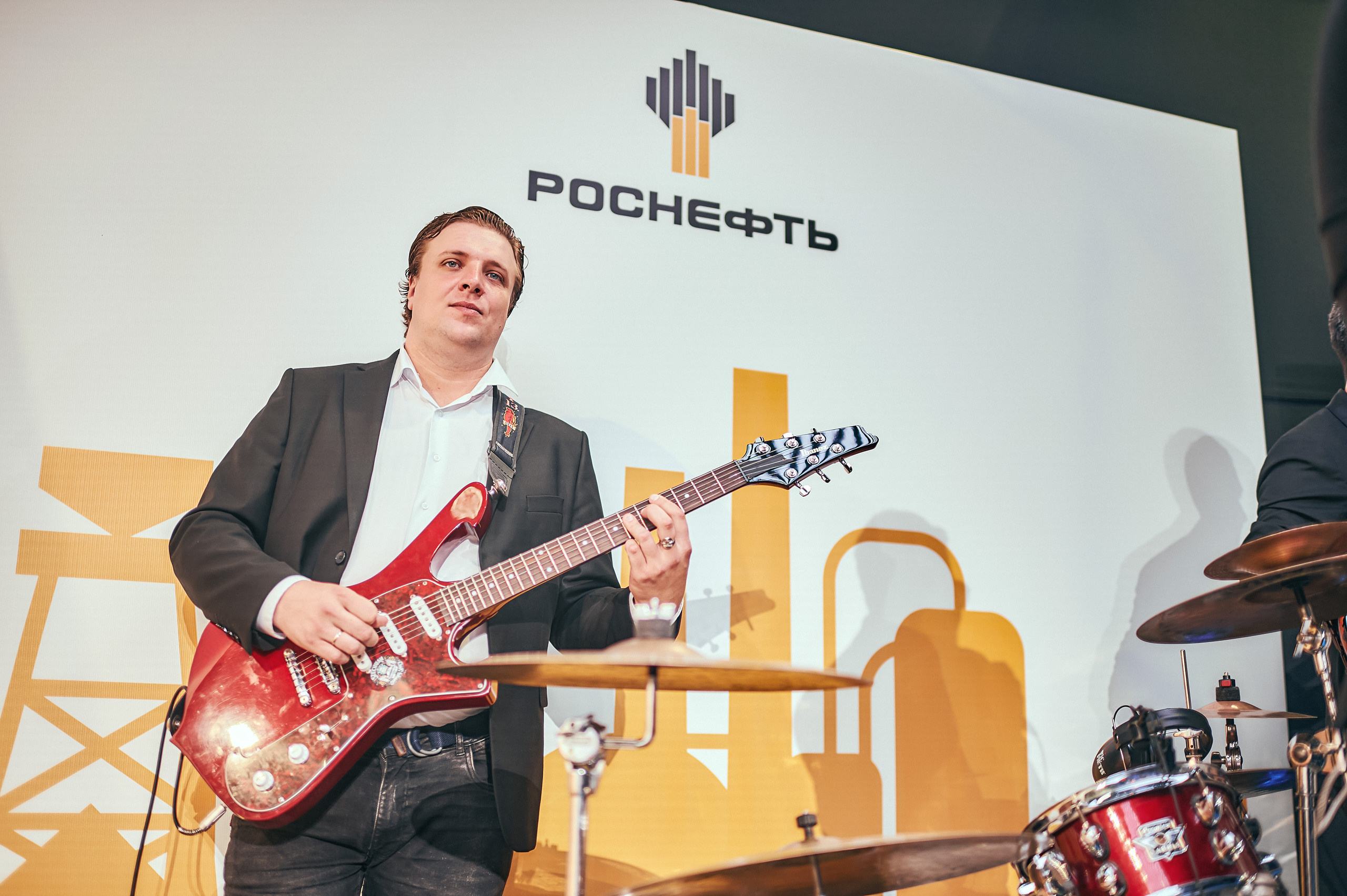 Портфолио репортажной фотосъёмки: "Роснефть" съёмка шоу для «День нефтяника». Фотограф Яковлев Роман — Красноярск