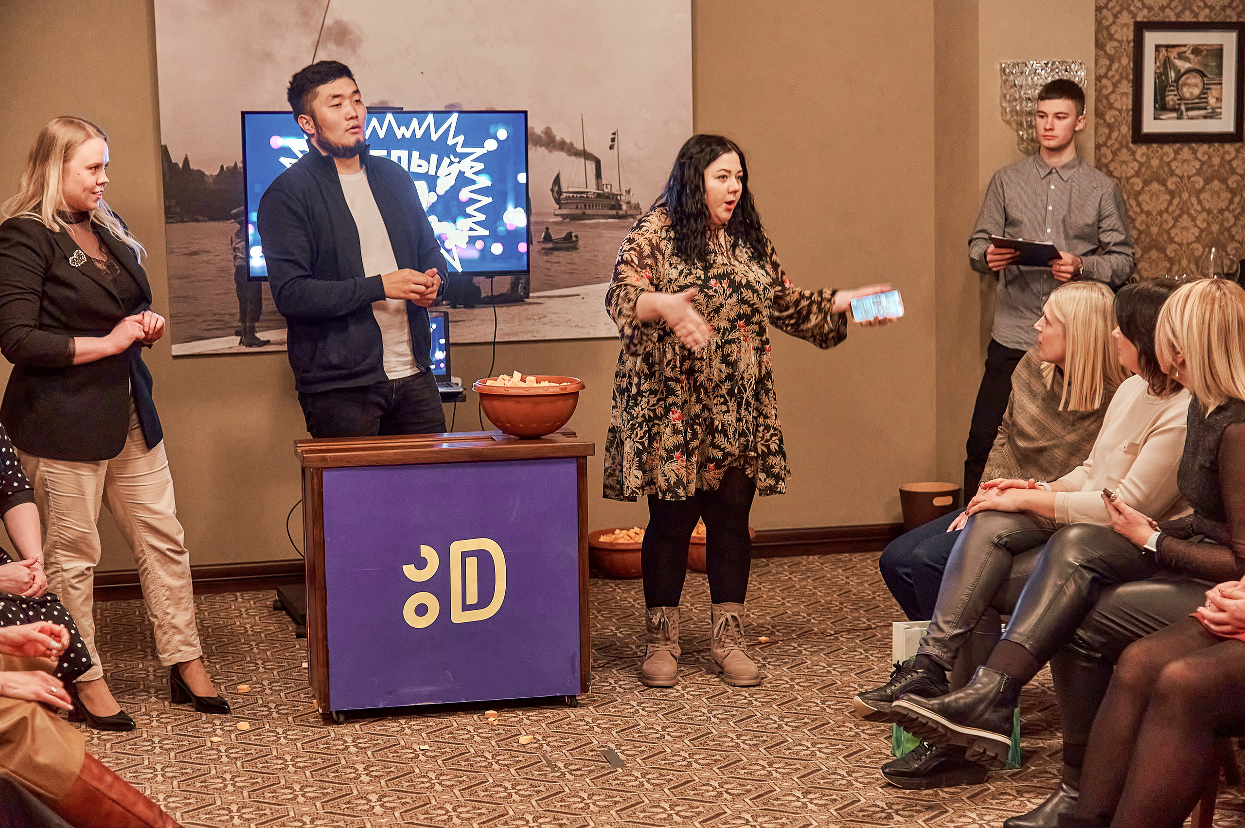 Портфолио репортажной фотосъёмки: "Сбербанк" Новый год. Фотограф Яковлев Роман — Красноярск