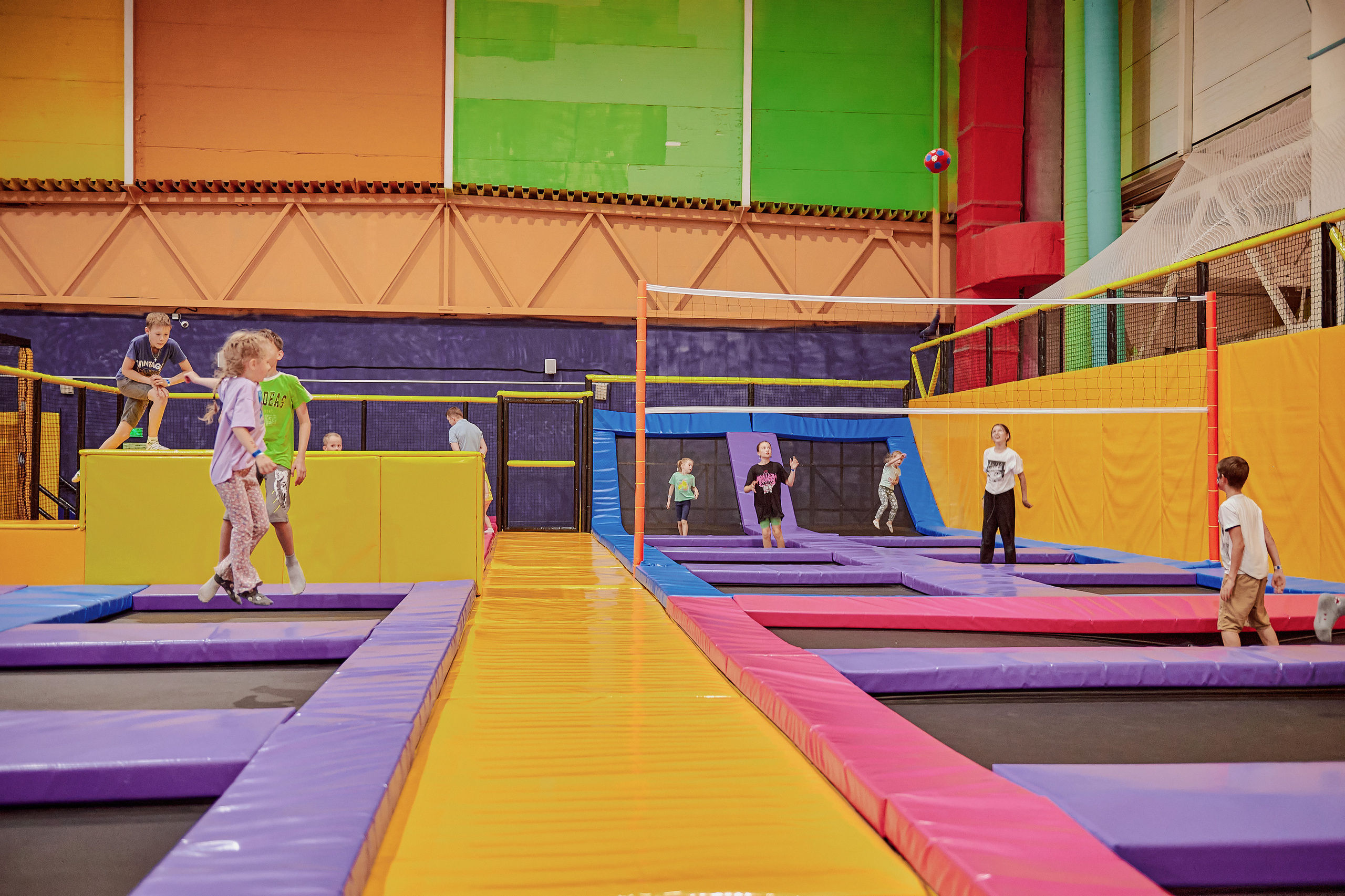 Портфолио репортажной фотосъёмки: Открытие "Vanana park". Фотограф Яковлев Роман — Красноярск