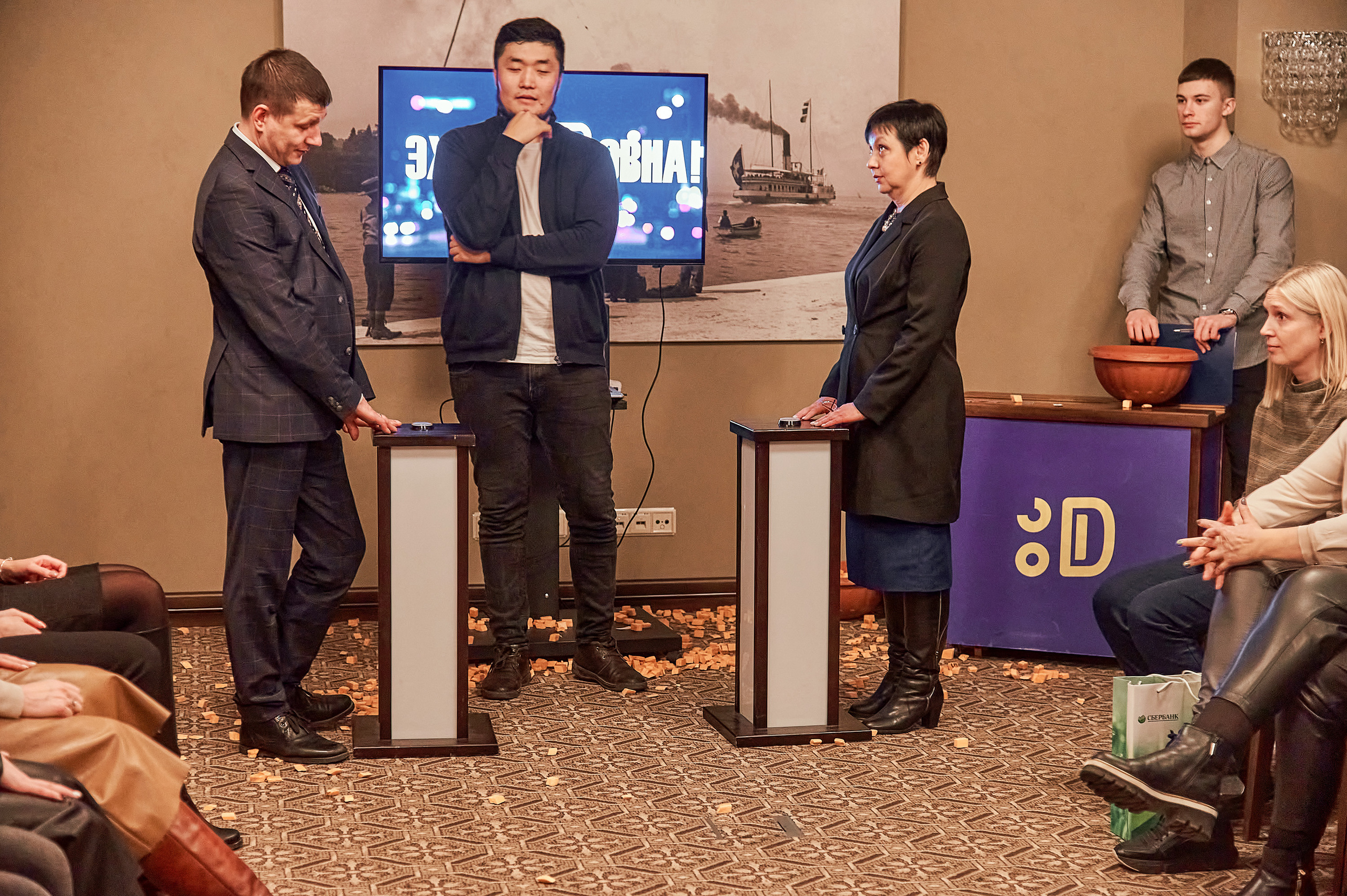 Портфолио репортажной фотосъёмки: "Сбербанк" Новый год. Фотограф Яковлев Роман — Красноярск