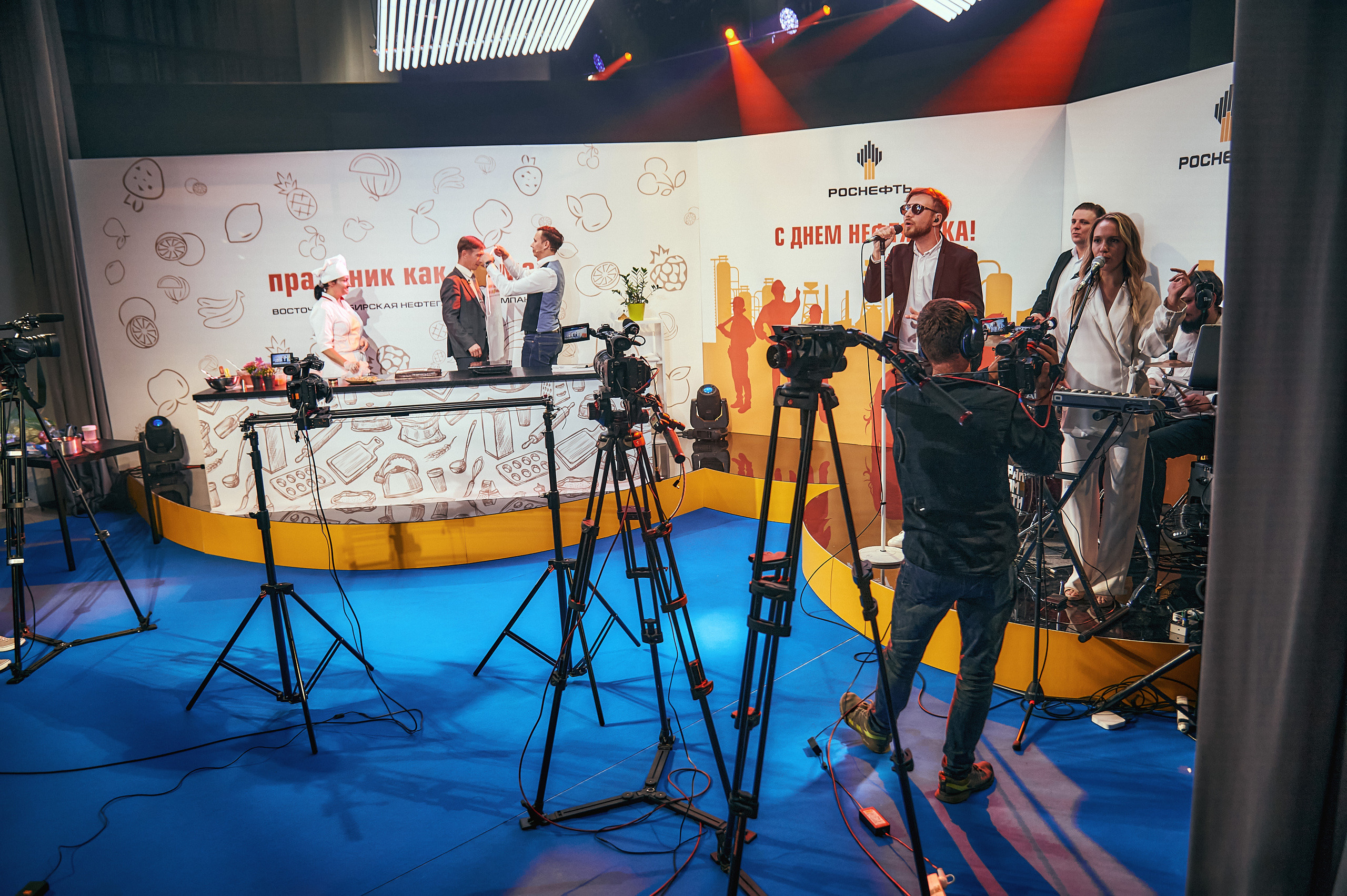 Портфолио репортажной фотосъёмки: "Роснефть" съёмка шоу для «День нефтяника». Фотограф Яковлев Роман — Красноярск