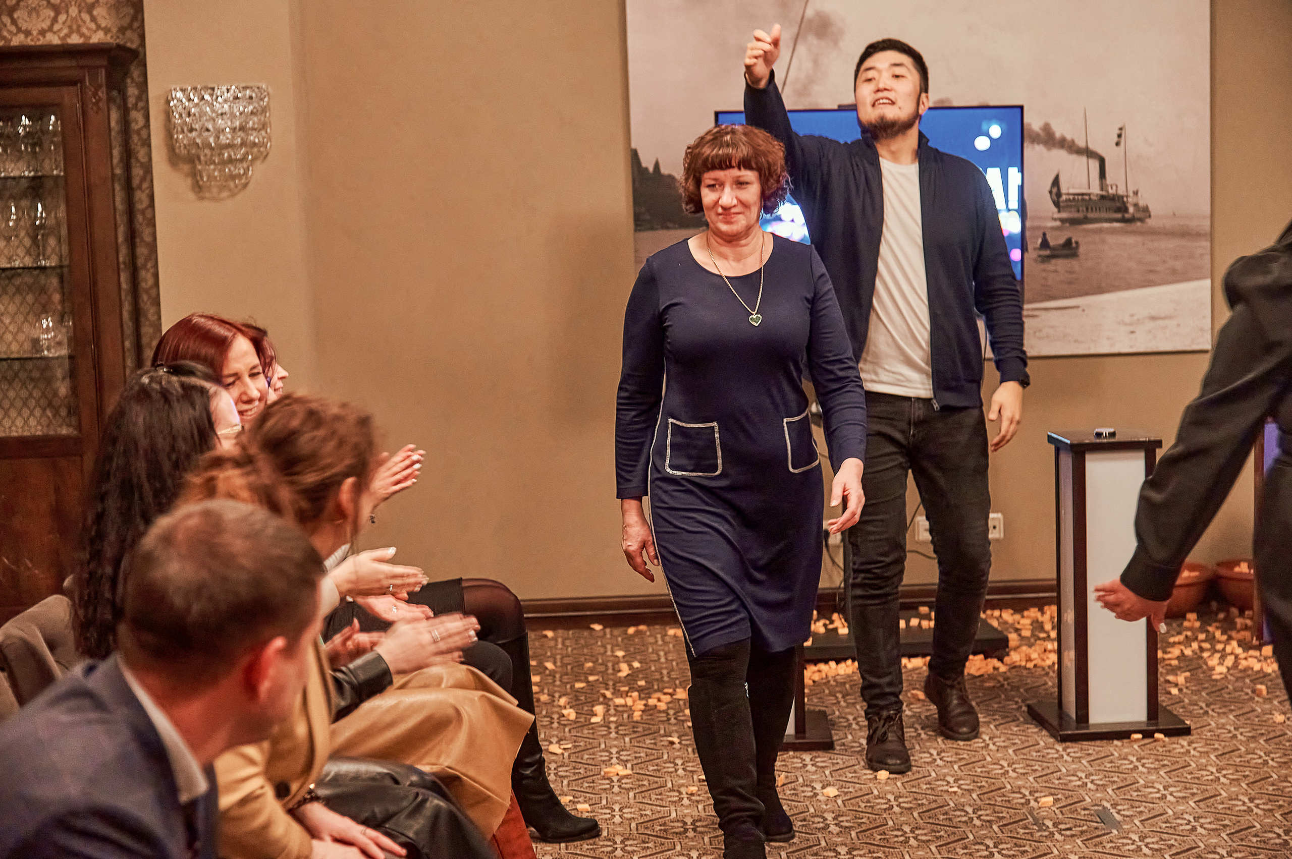 Портфолио репортажной фотосъёмки: "Сбербанк" Новый год. Фотограф Яковлев Роман — Красноярск