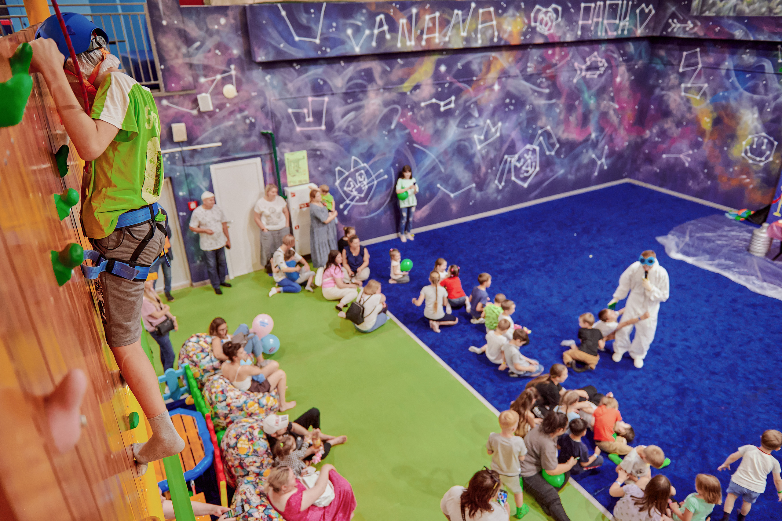 Портфолио репортажной фотосъёмки: Открытие "Vanana park". Фотограф Яковлев Роман — Красноярск