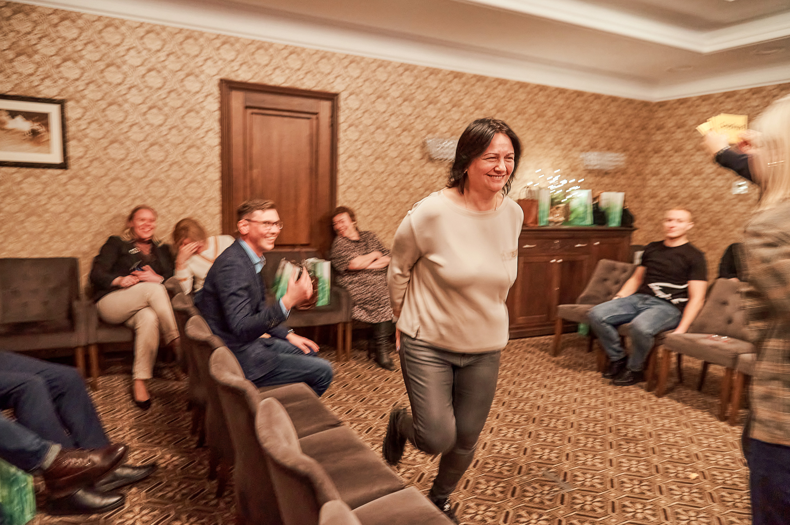 Портфолио репортажной фотосъёмки: "Сбербанк" Новый год. Фотограф Яковлев Роман — Красноярск