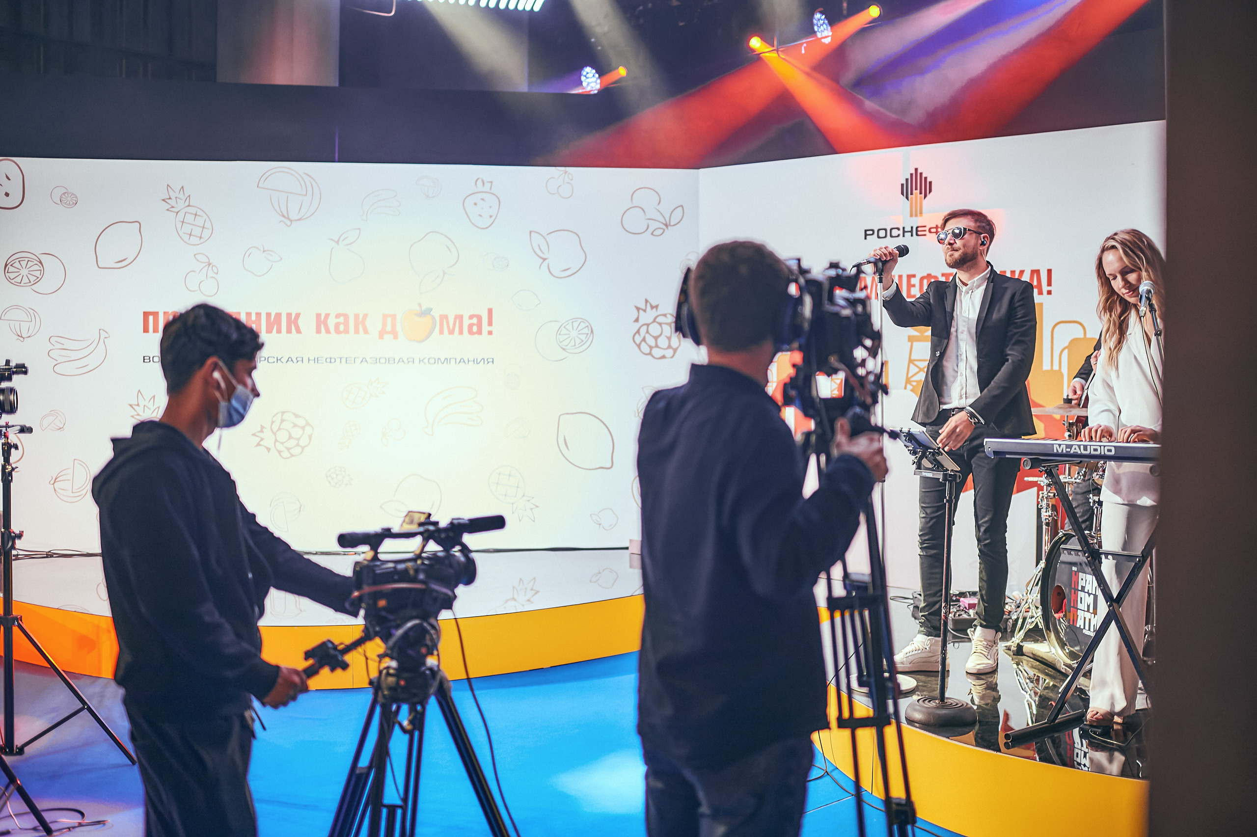 Портфолио репортажной фотосъёмки: "Роснефть" съёмка шоу для «День нефтяника». Фотограф Яковлев Роман — Красноярск