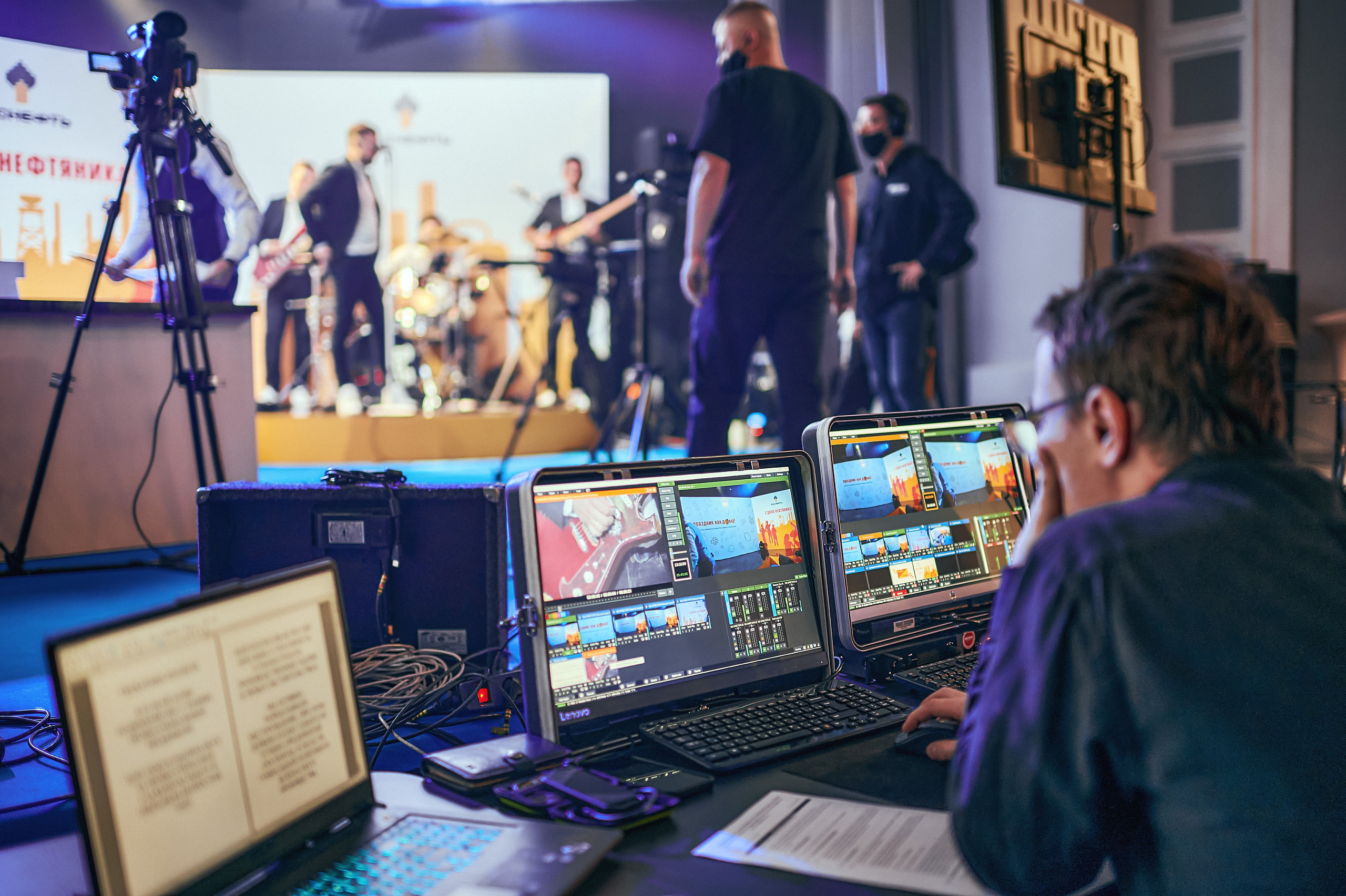 Портфолио репортажной фотосъёмки: "Роснефть" съёмка шоу для «День нефтяника». Фотограф Яковлев Роман — Красноярск