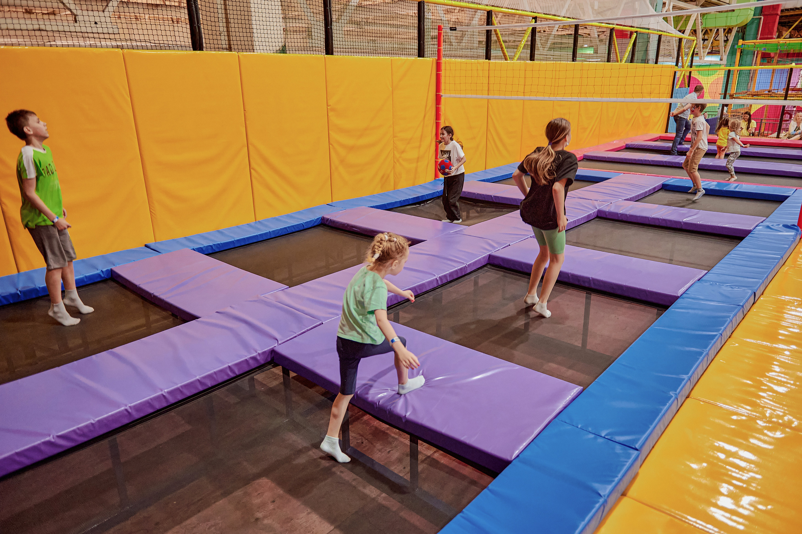 Портфолио репортажной фотосъёмки: Открытие "Vanana park". Фотограф Яковлев Роман — Красноярск