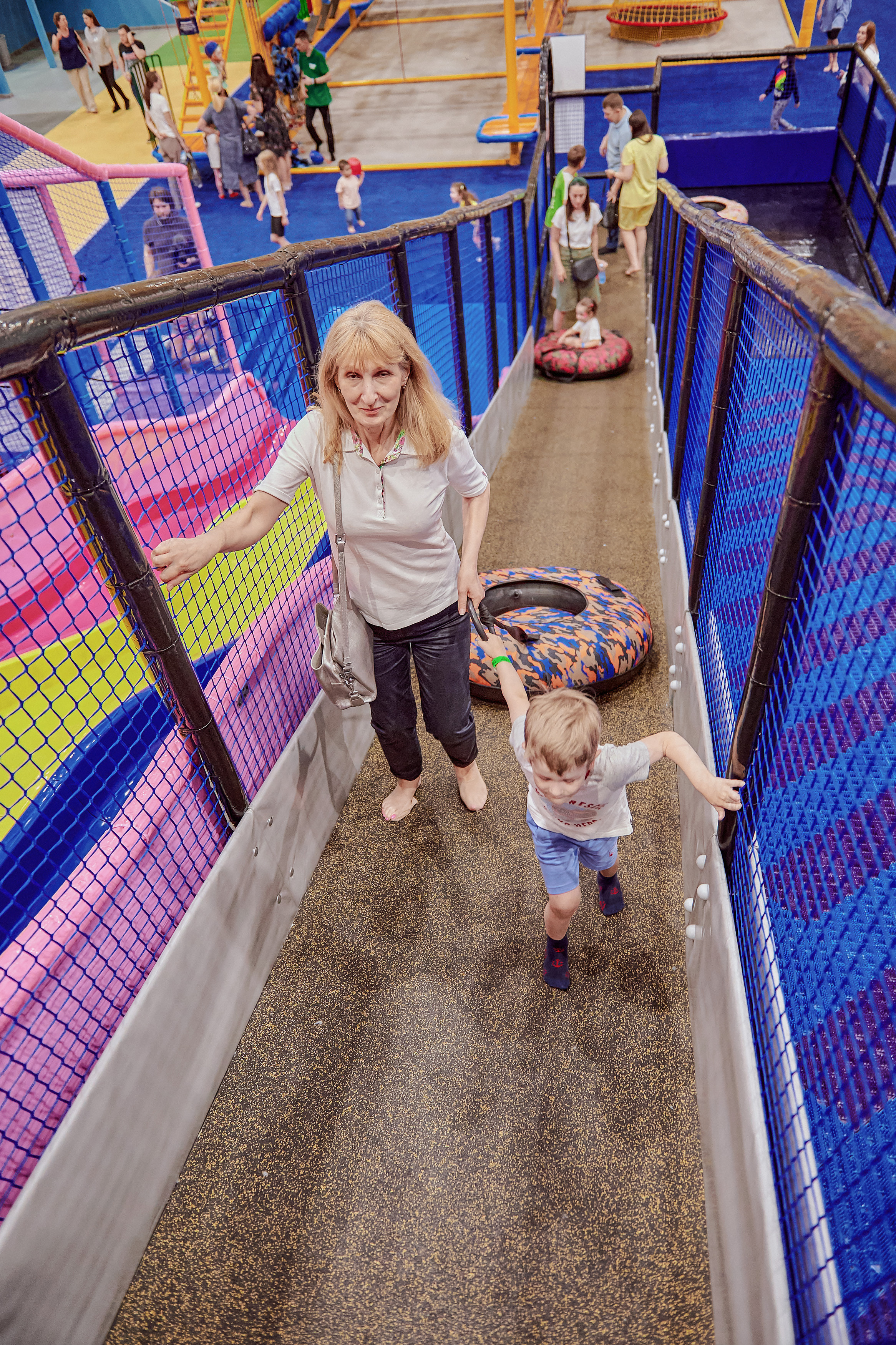 Портфолио репортажной фотосъёмки: Открытие "Vanana park". Фотограф Яковлев Роман — Красноярск