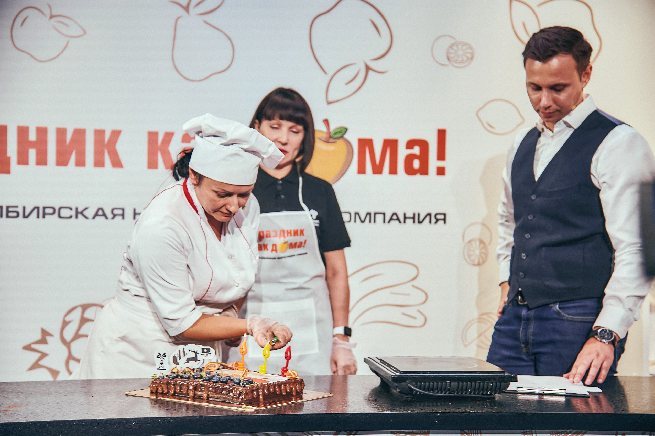 Портфолио репортажной фотосъёмки: "Роснефть" съёмка шоу для «День нефтяника». Фотограф Яковлев Роман — Красноярск