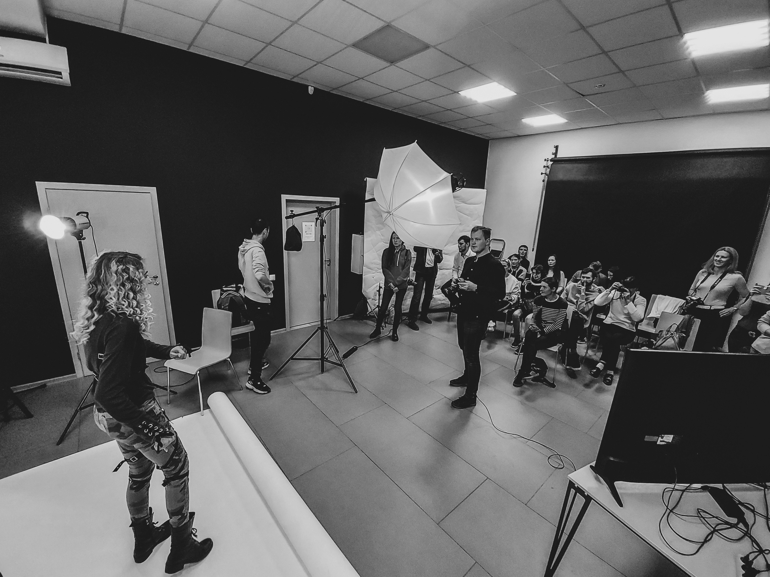 Обо мне / Контакты. Фотограф Яковлев Роман — Красноярск