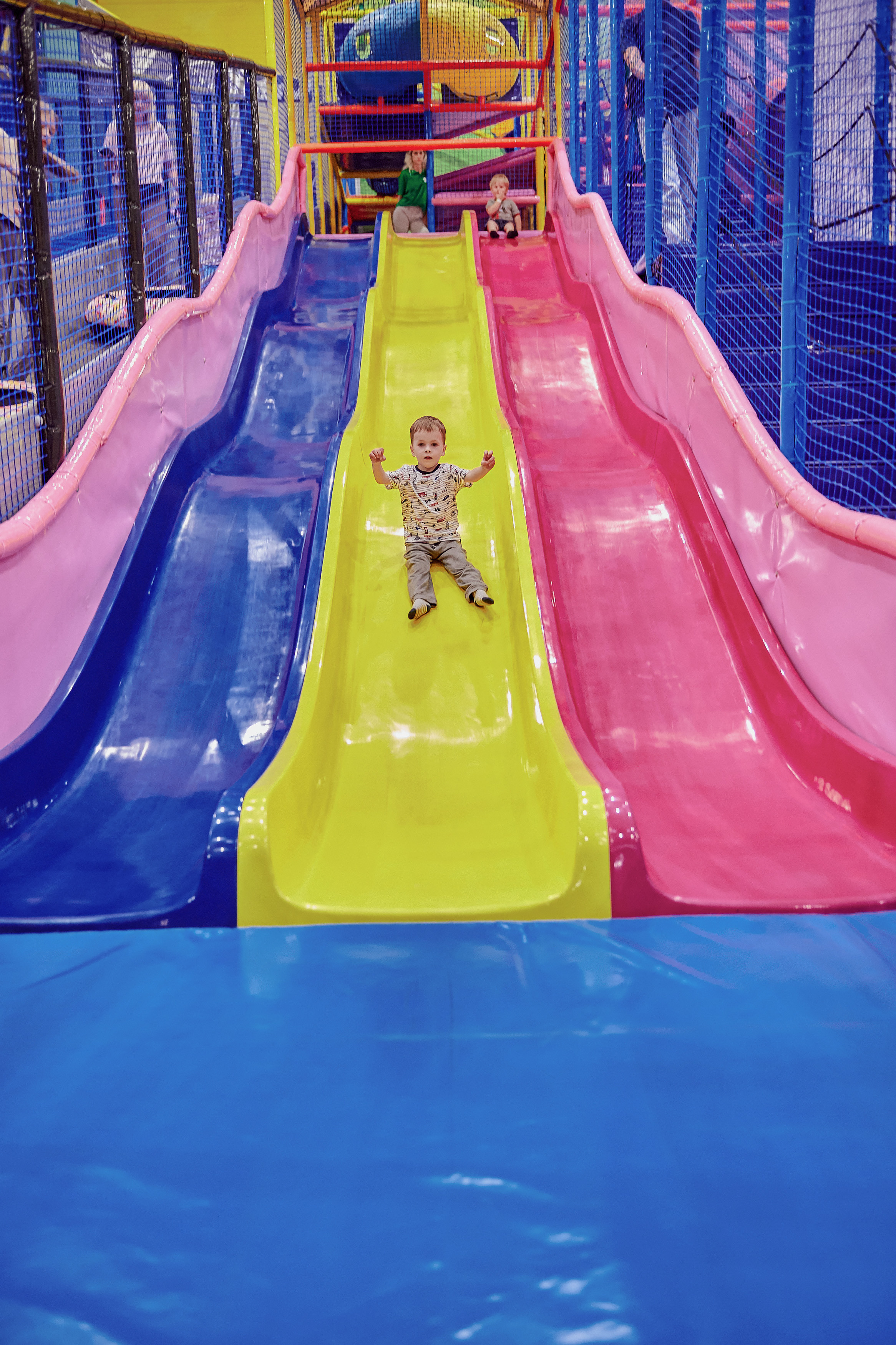 Портфолио репортажной фотосъёмки: Открытие "Vanana park". Фотограф Яковлев Роман — Красноярск